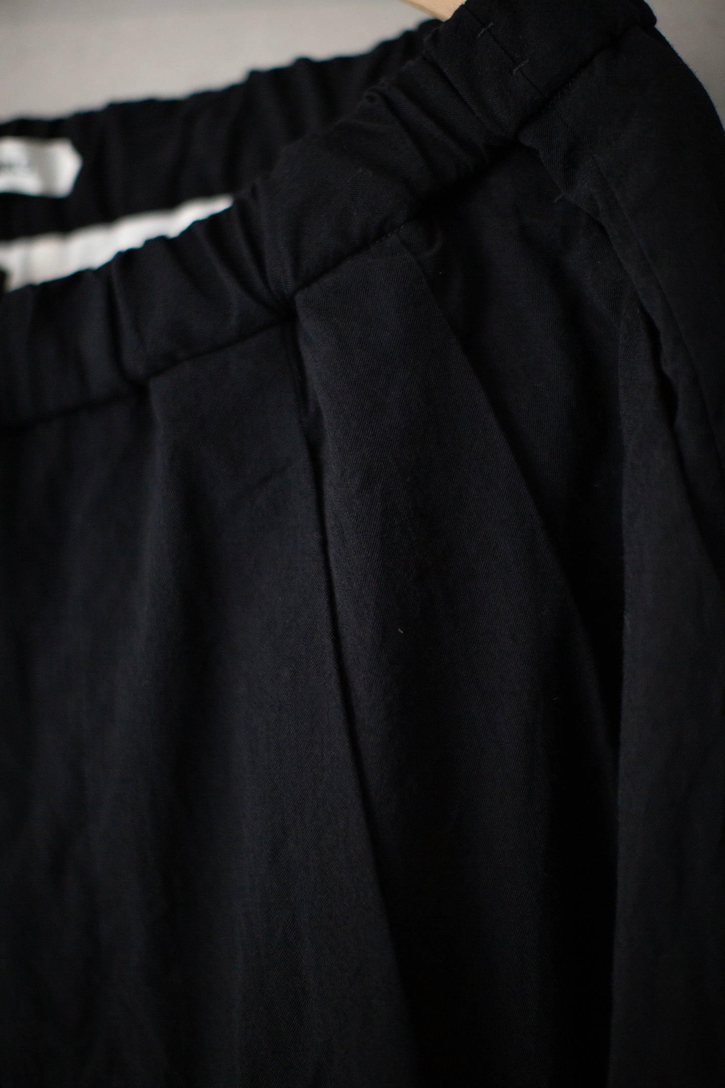 Night Pants in Black