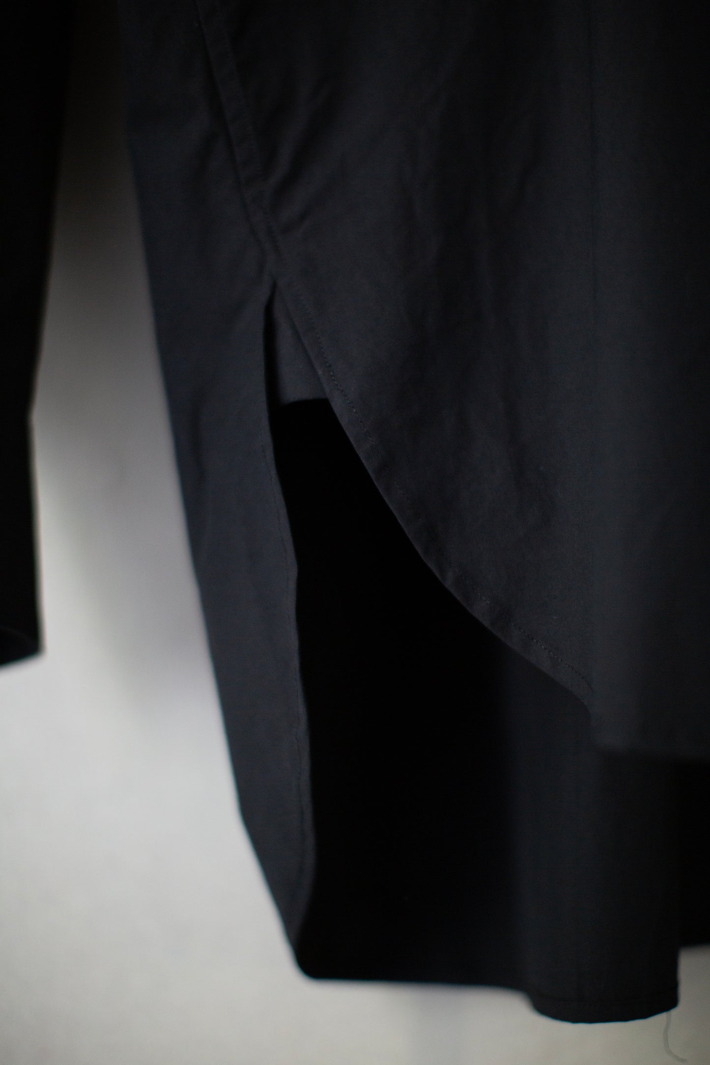 Dress Pullover Shirt in Black