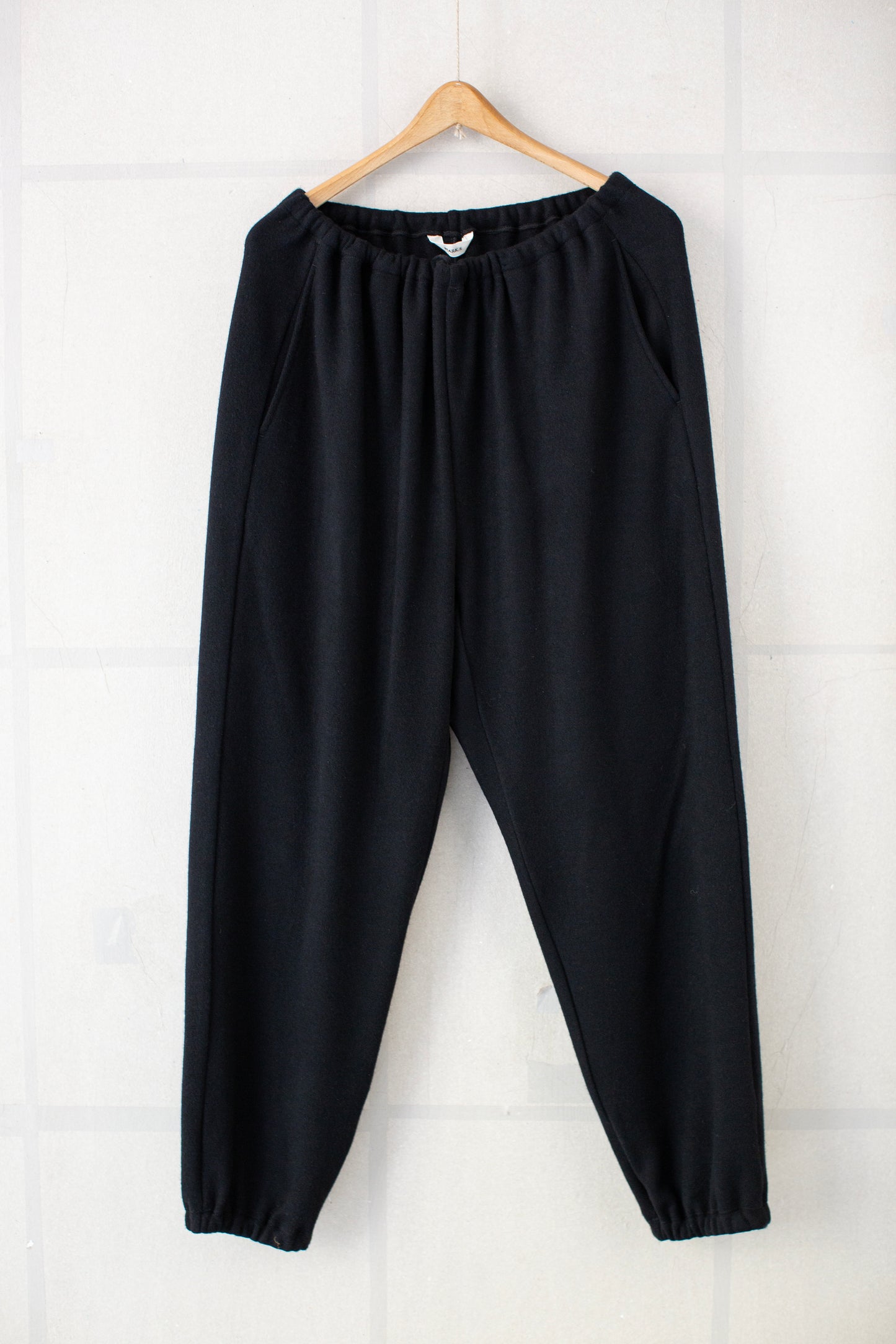 Training Pants in Black