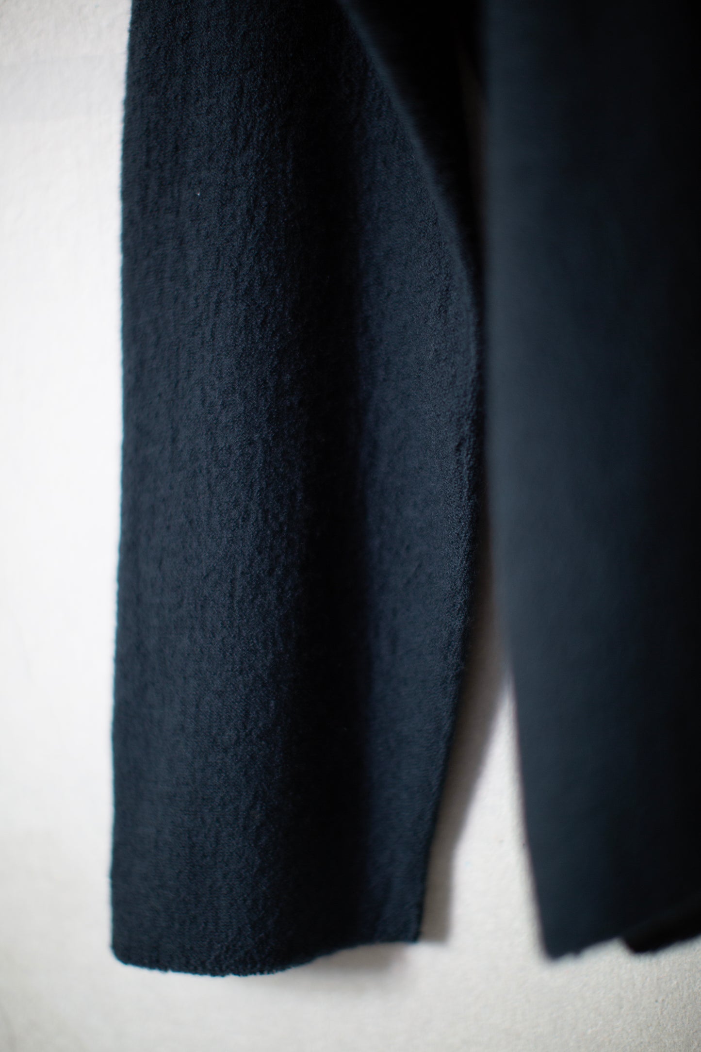 Seamless knitted & soft boiled crew neck sweater