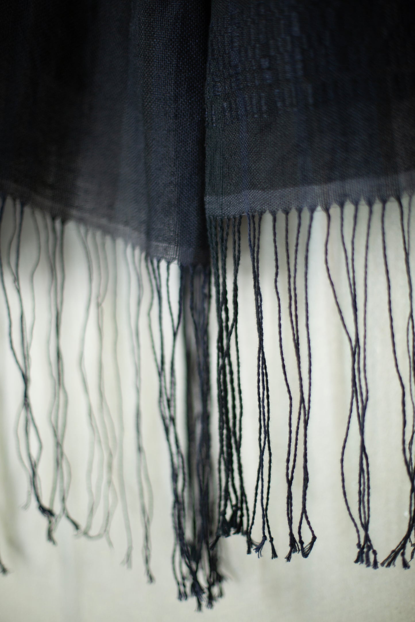 Hand woven stole black & navy