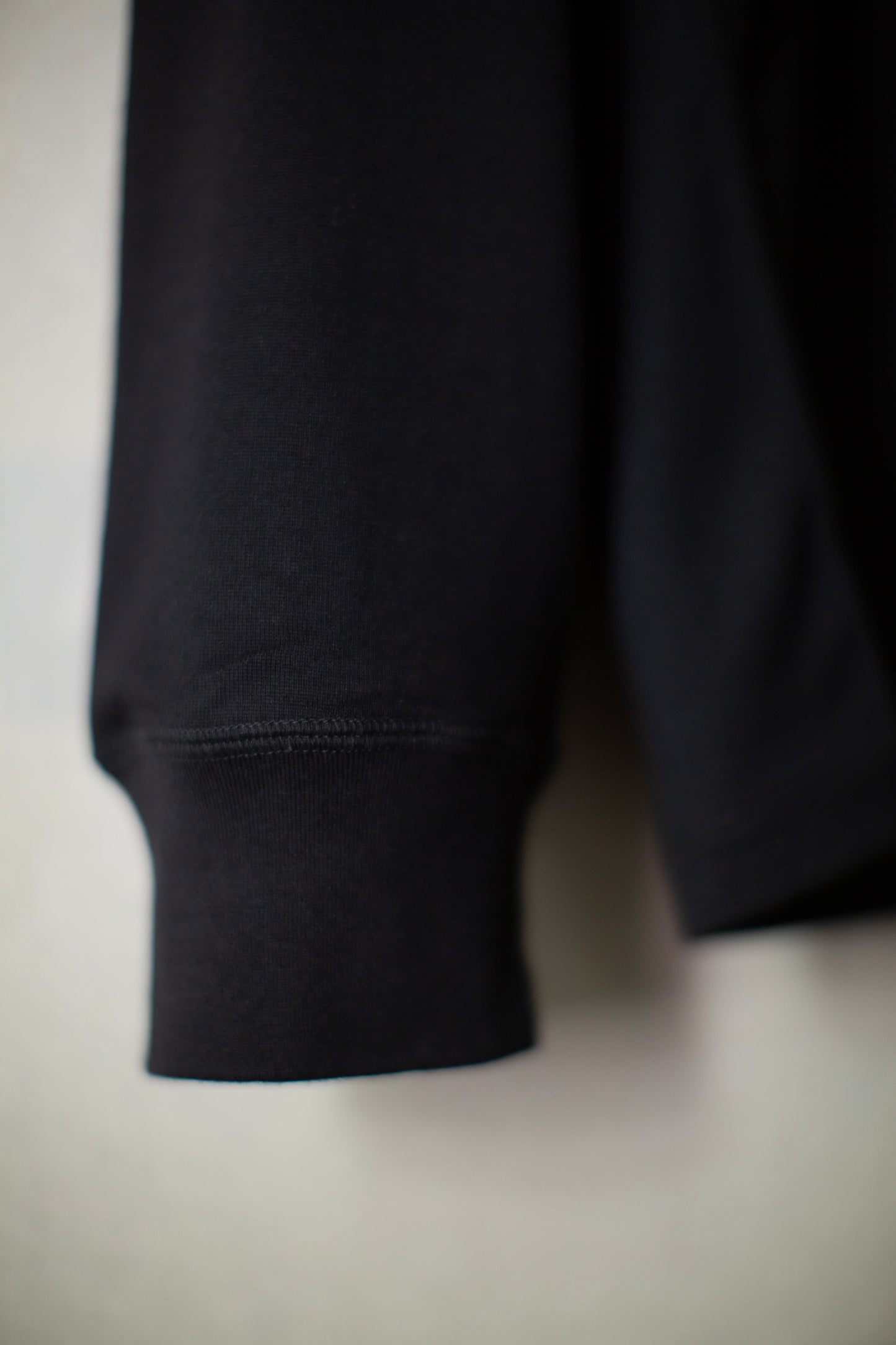 black silk/suvin rever jersey crew neck longsleeve t-shirt