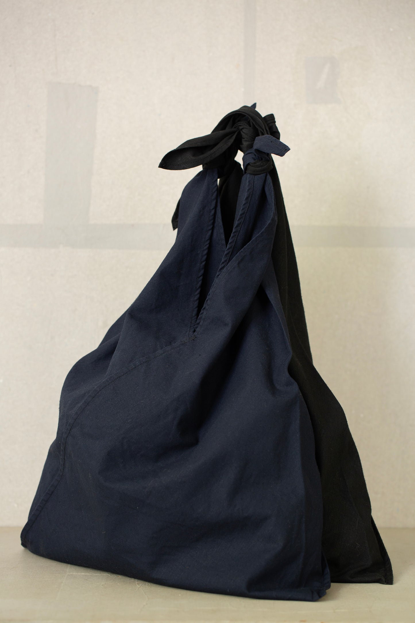 Large Azuma bag in navy & black hemp cotton weather