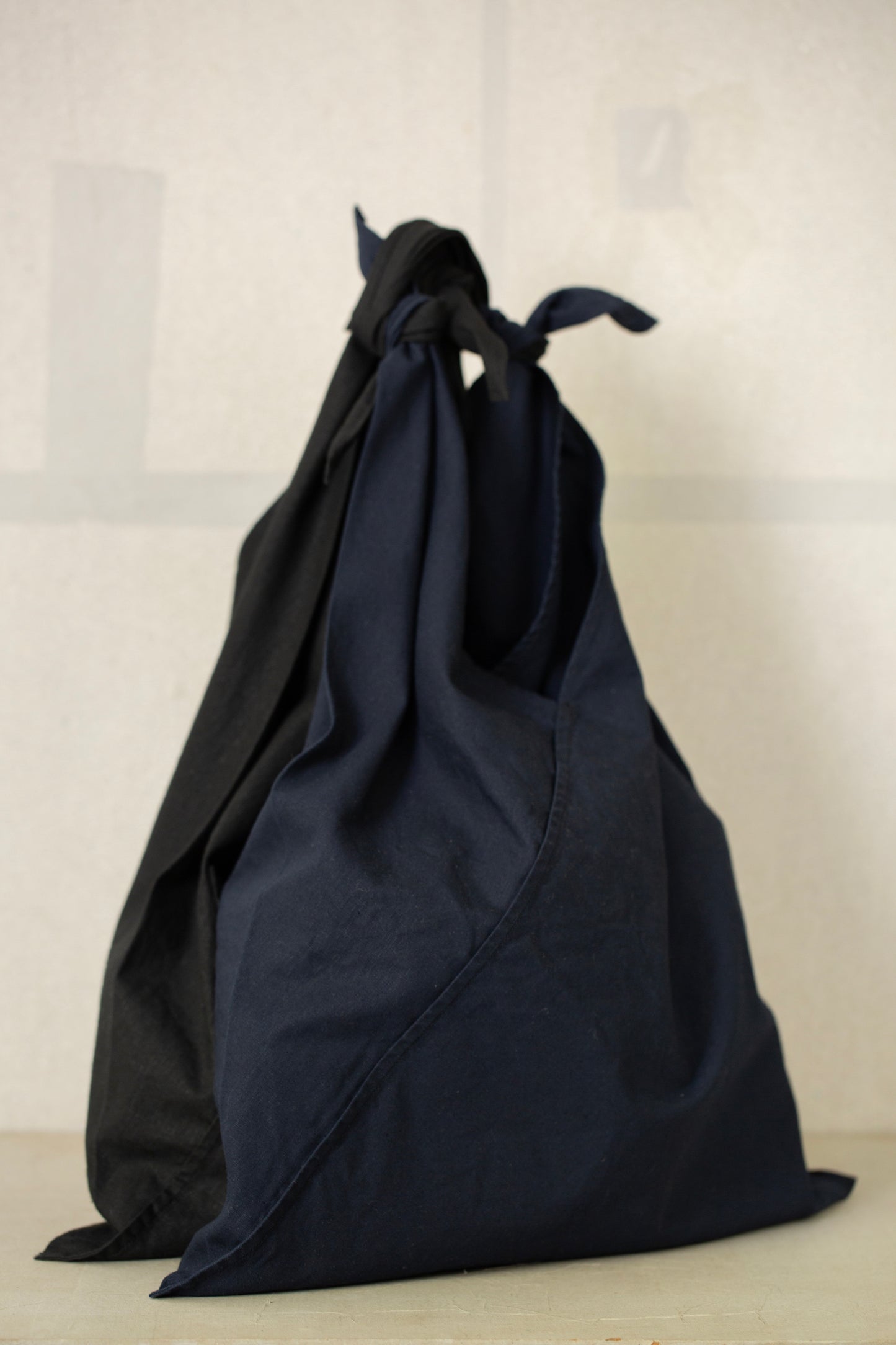 Large Azuma bag in navy & black hemp cotton weather