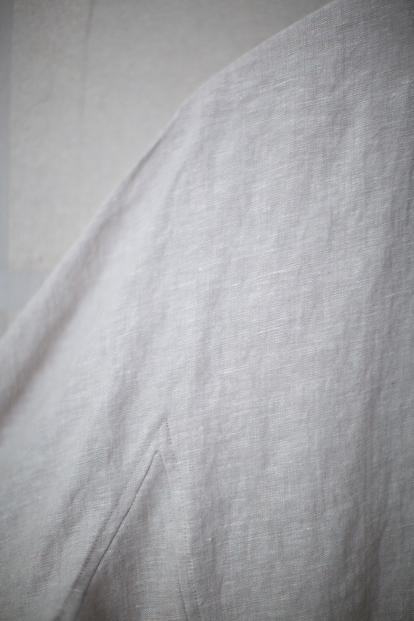 Off white linen crepe weave blouson