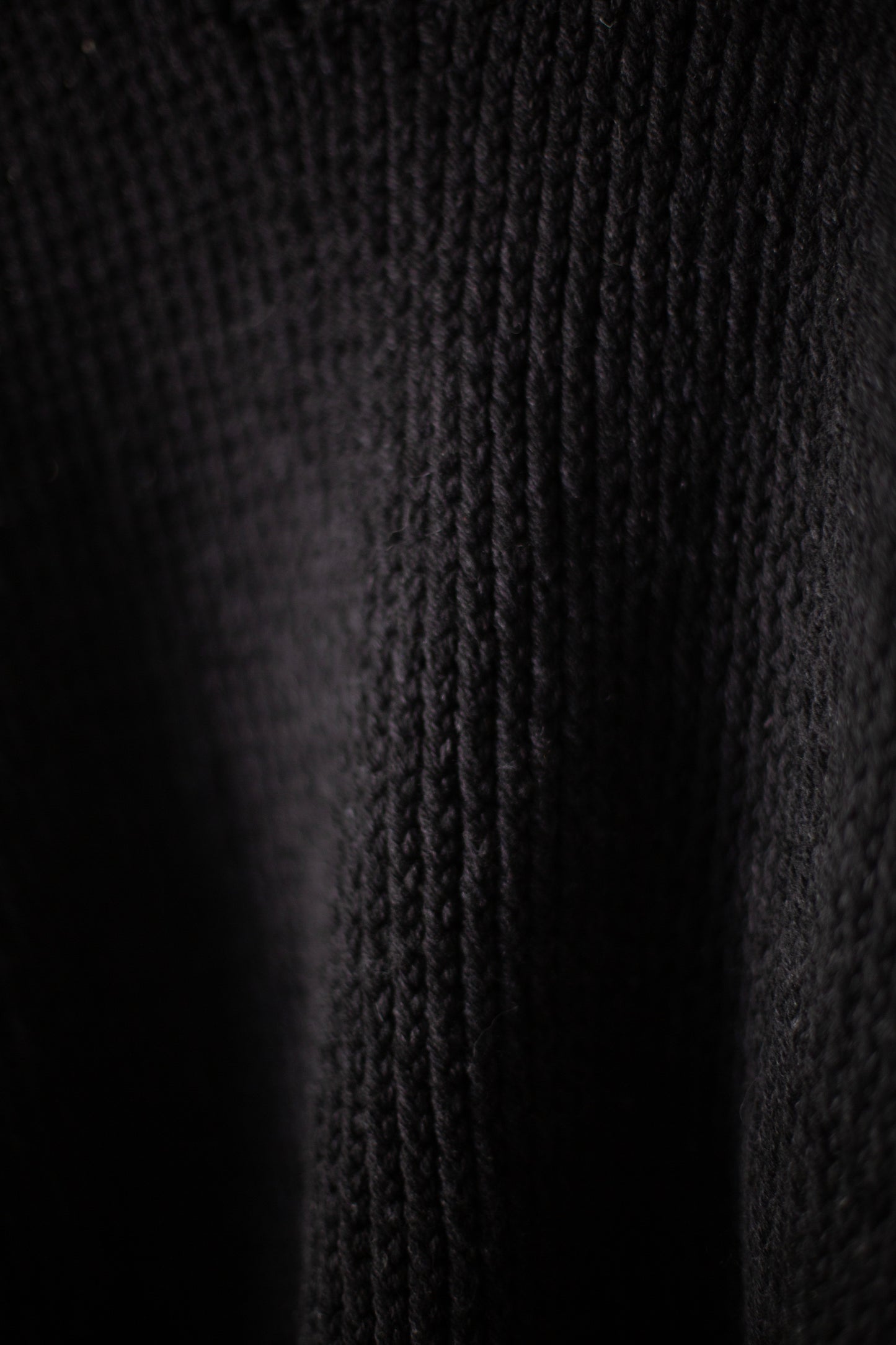 KNIT#68 - LALIN BLACK