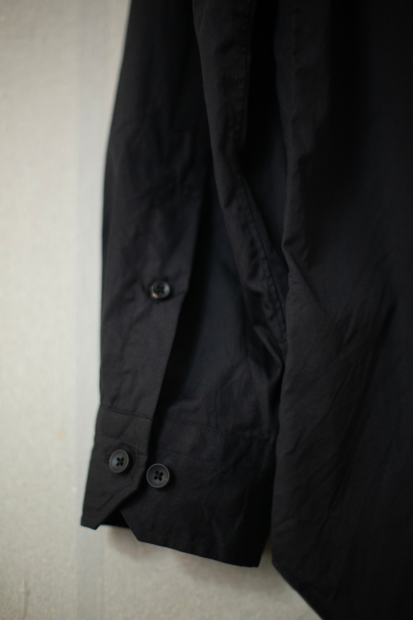 Black classic shirt