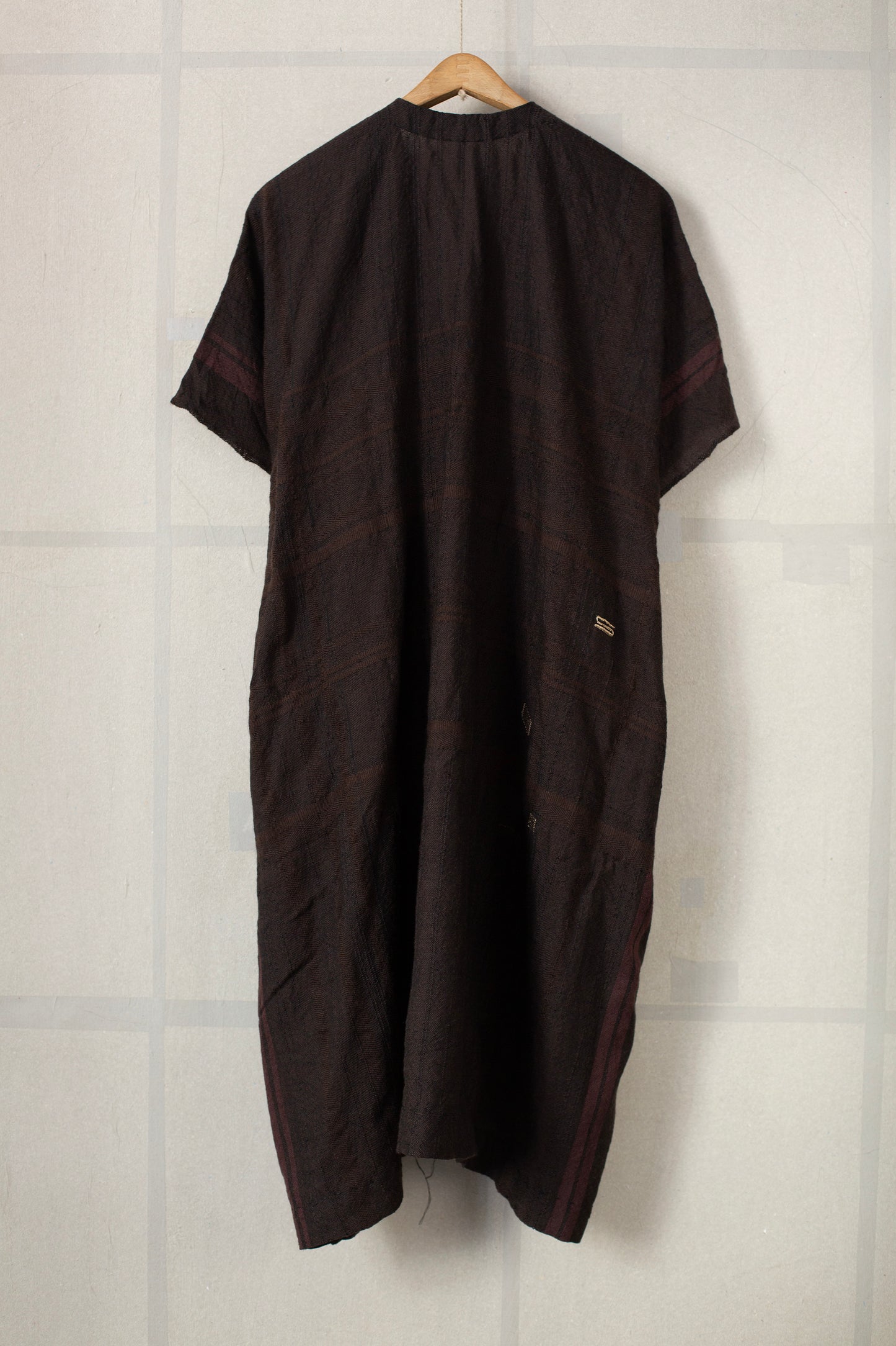 golden dragon IV - An Autumn brown sleeveless kimono