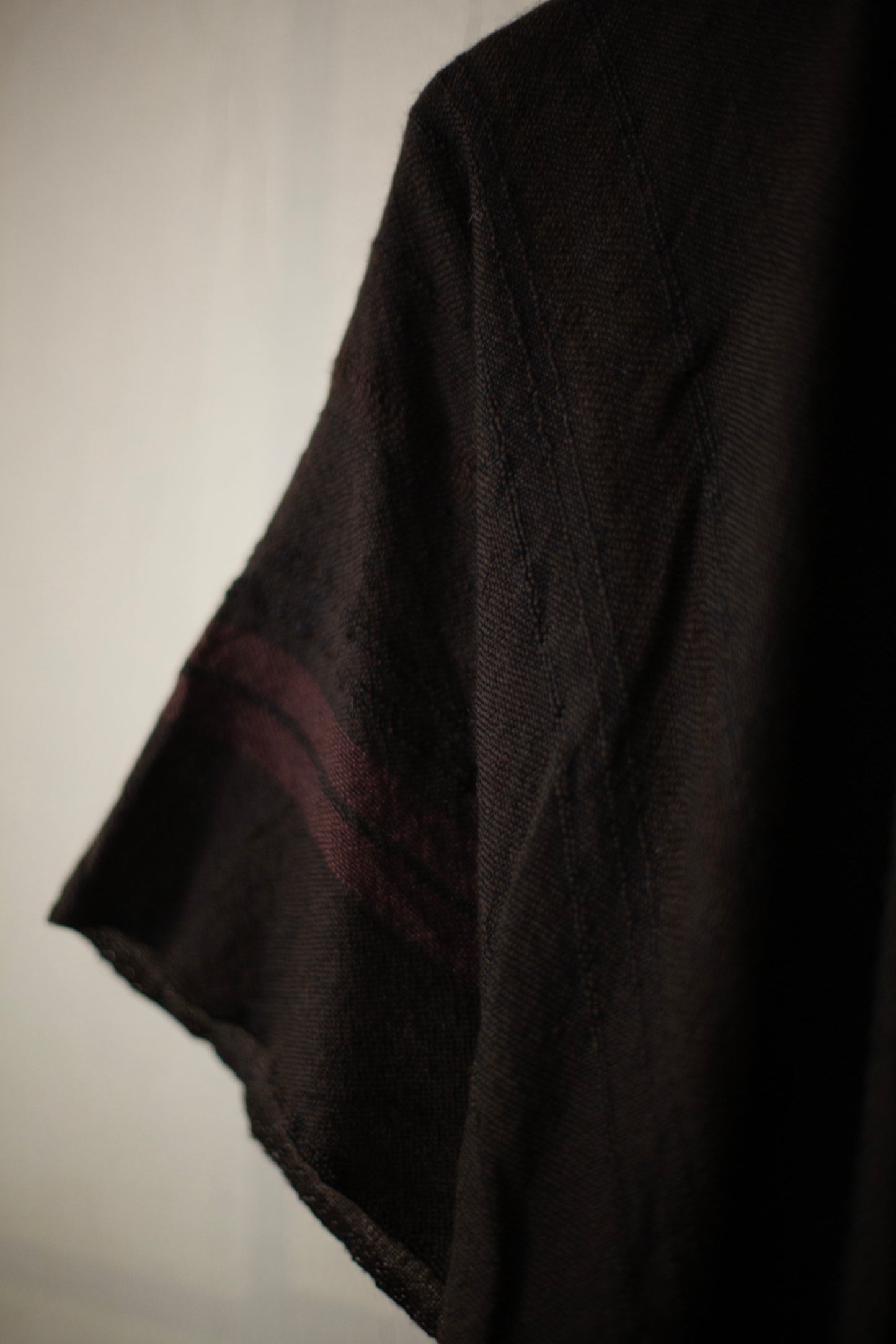 golden dragon IV - An Autumn brown sleeveless kimono