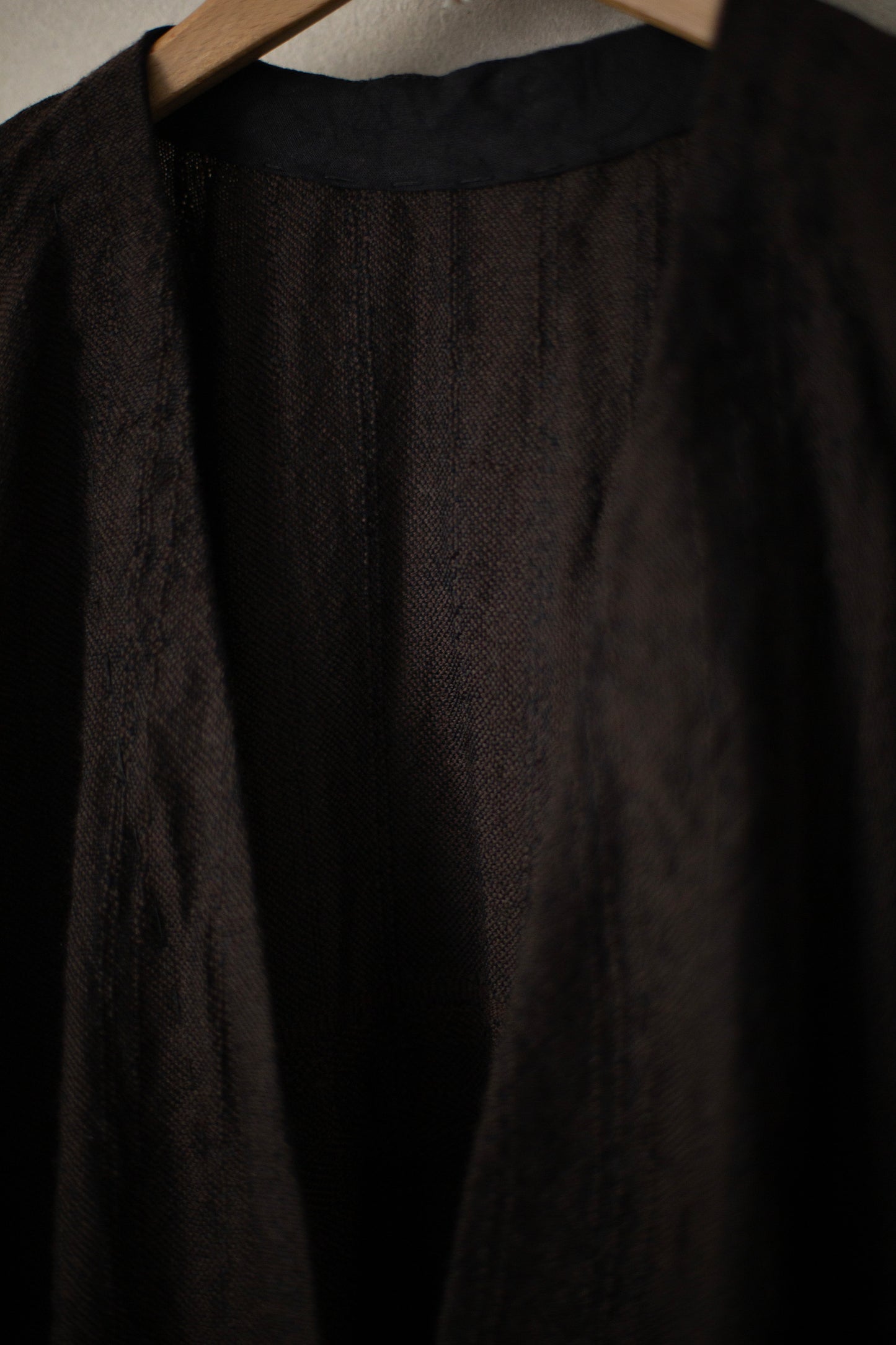 golden dragon IV - An Autumn brown sleeveless kimono