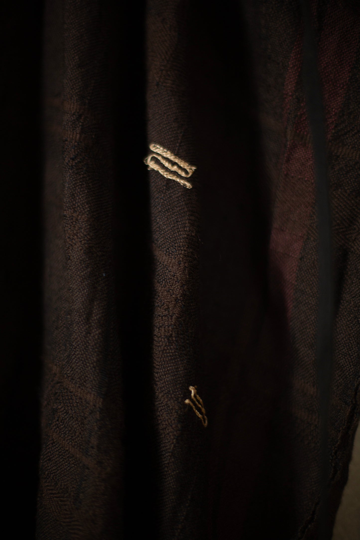 golden dragon IV - An Autumn brown sleeveless kimono