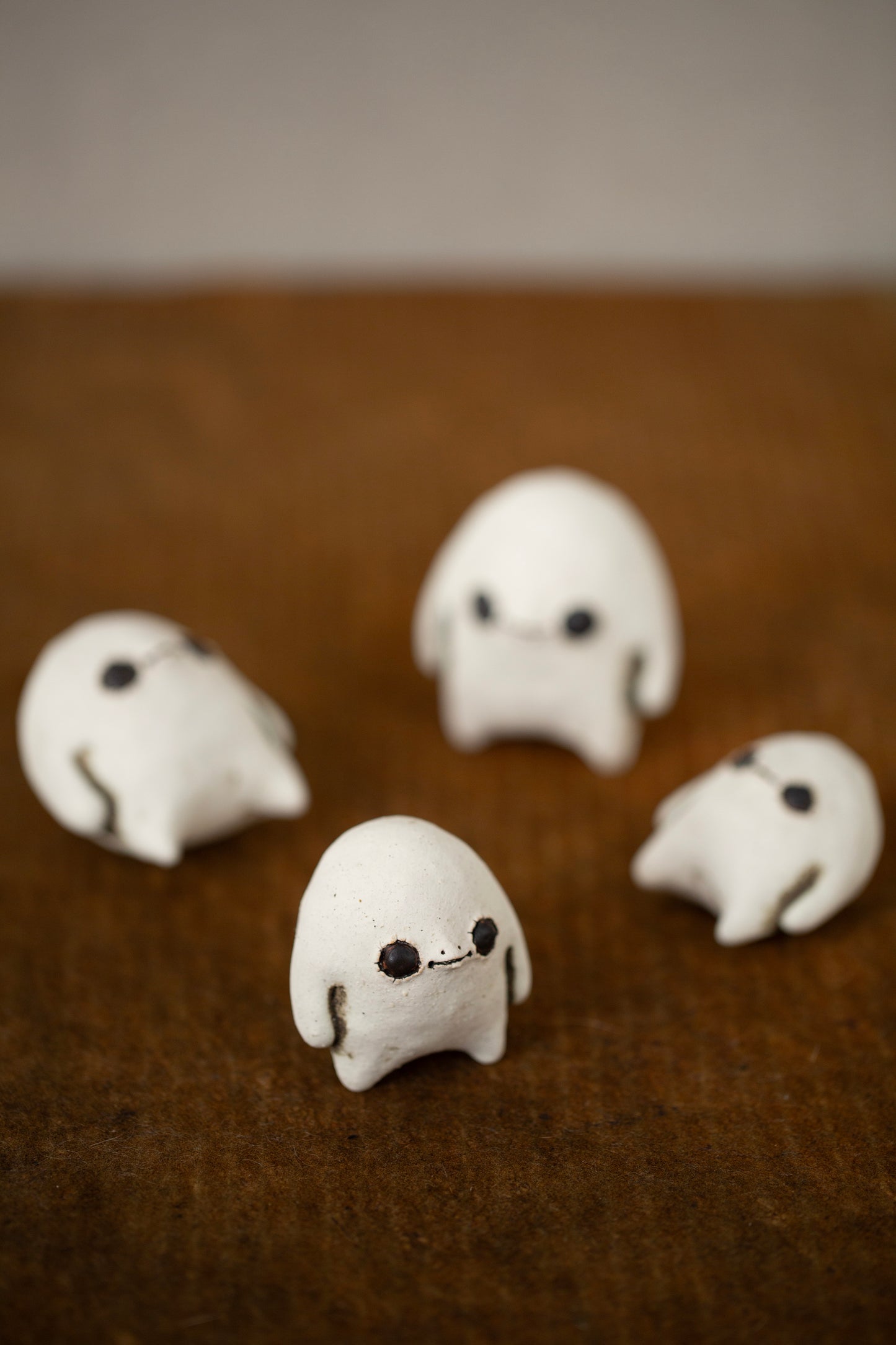 Maracas Boy by Miyachi - laying L