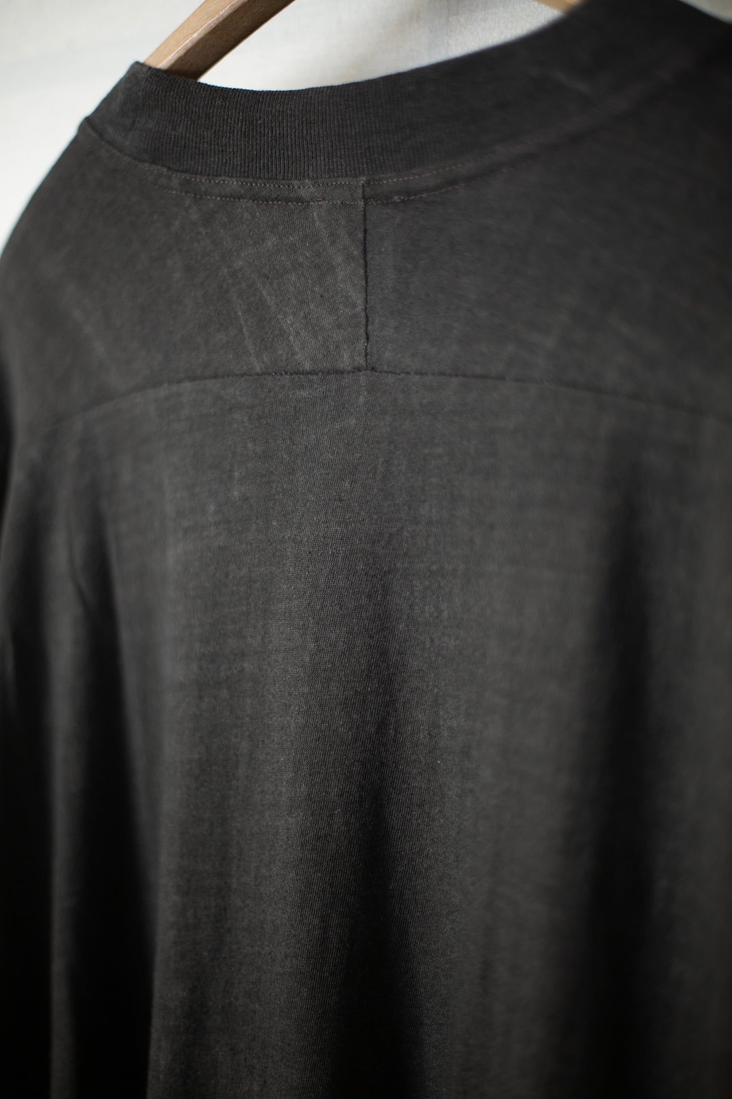 TEE#81 - COTTON LINEN JERSEY DARK SUMI
