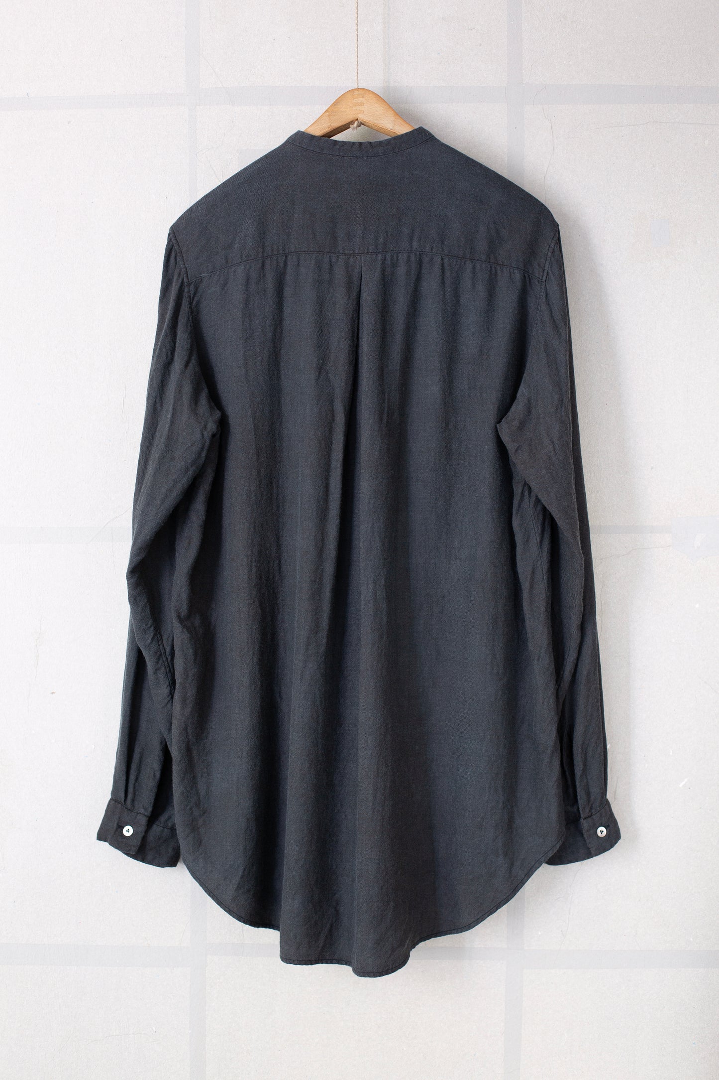Hand spun hand woven side slit shirt in Indigo & Sumi