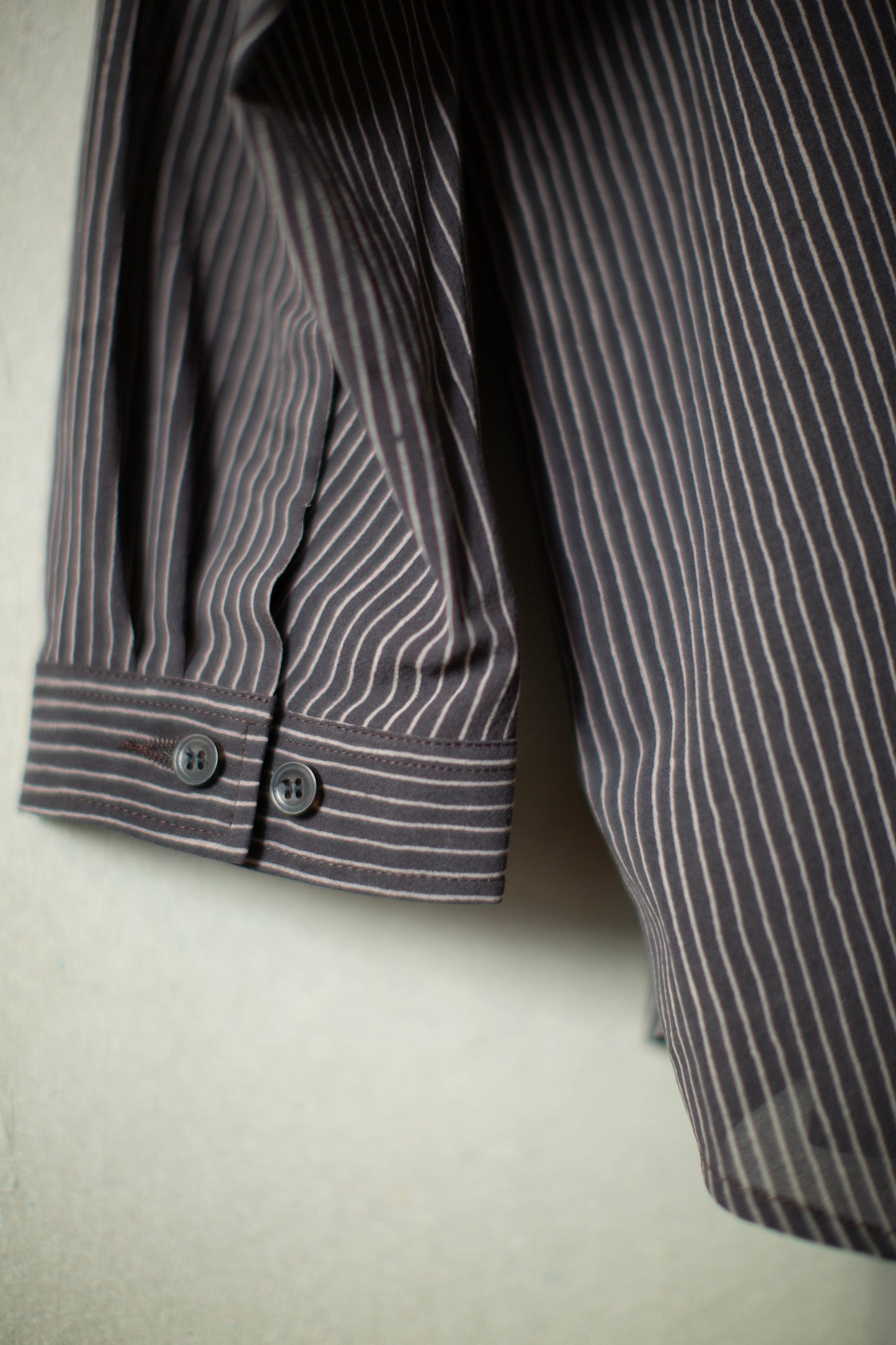 SHIRT#100 - CREPE COTTON SHIRTING GALLNUT BLACK