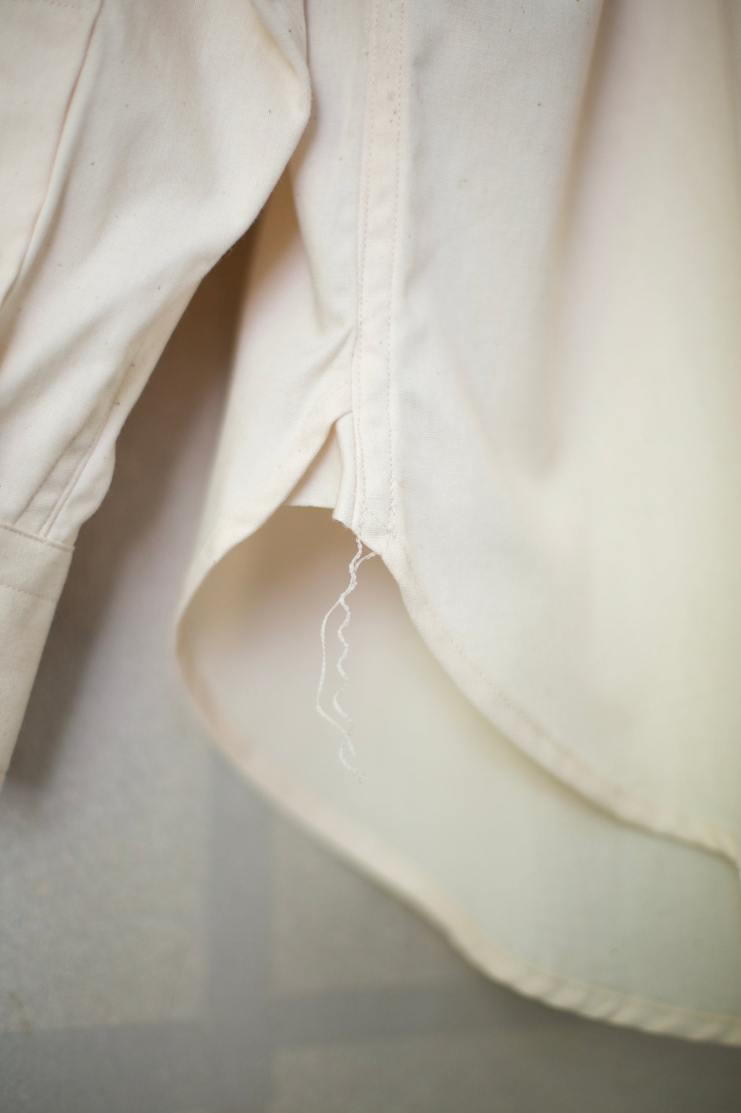 Ivory narrow collar shirt