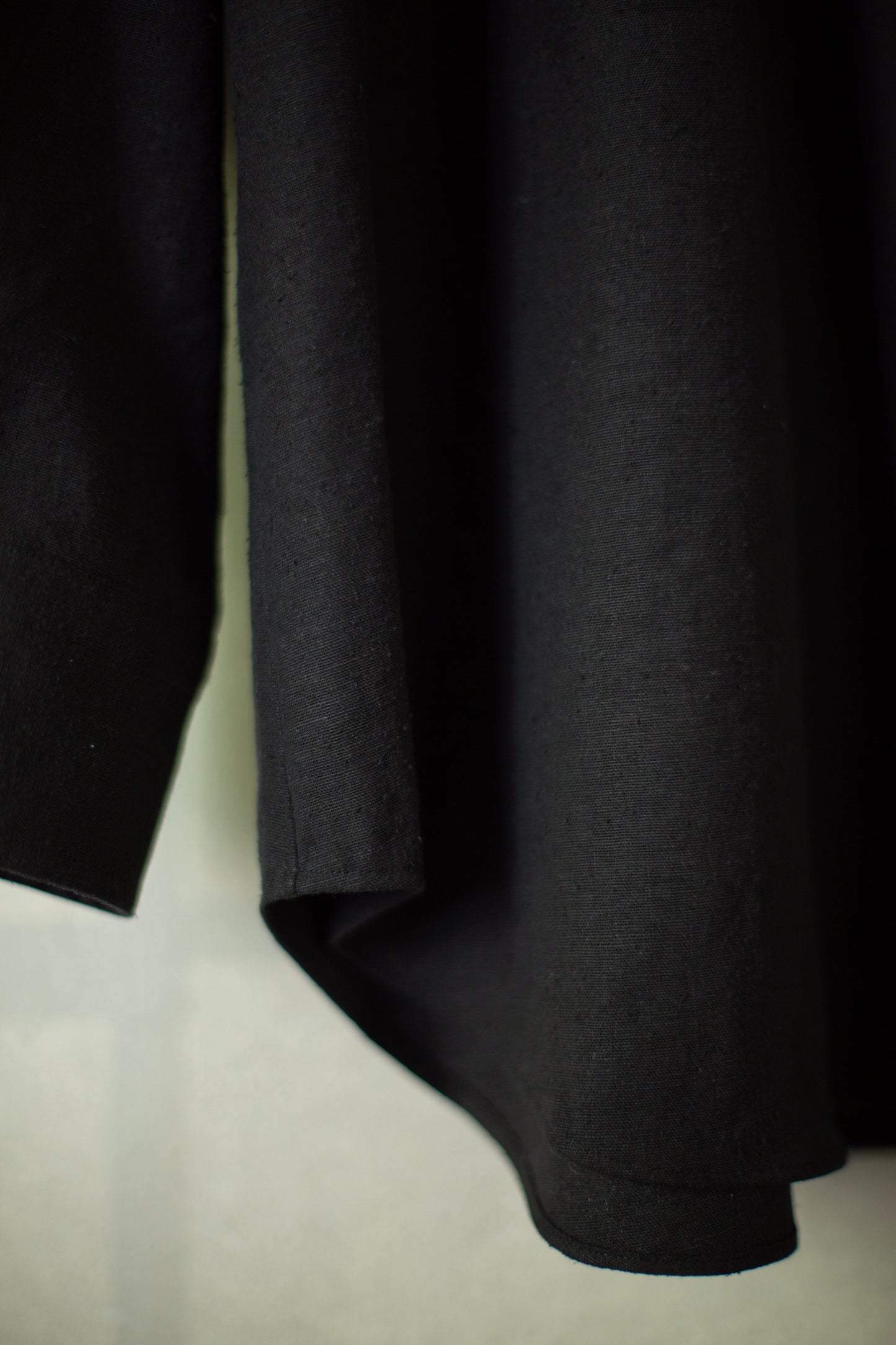 Black silk hemp classic shirt