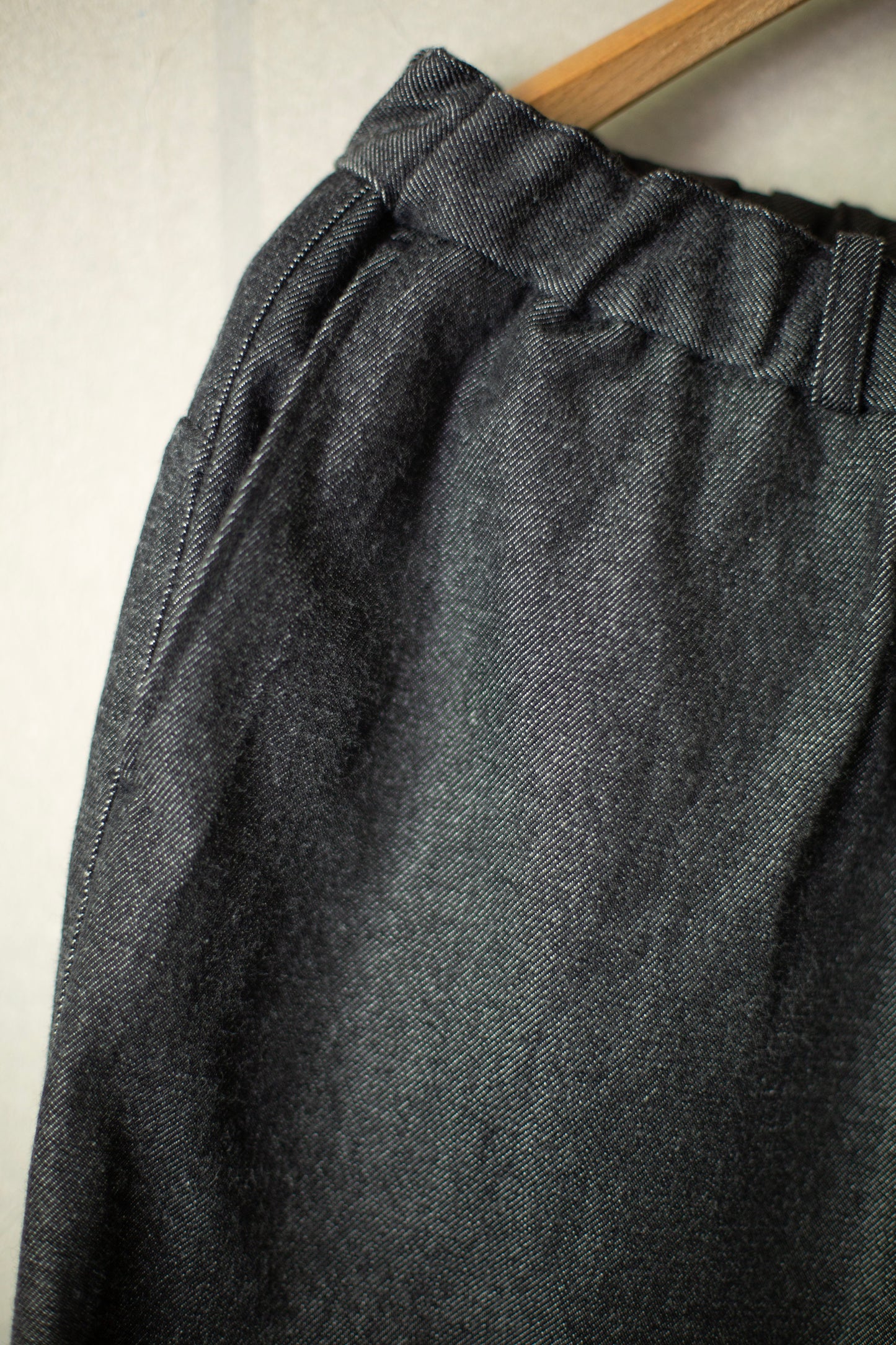 tapered pants in black white wool-cotton twill