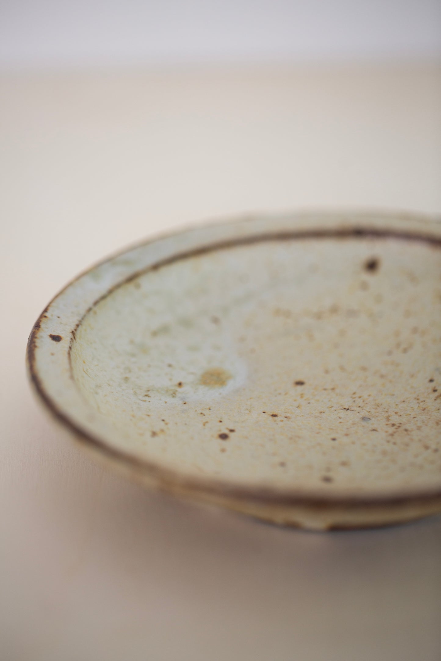 small ceramic plate Takayuki Ueda