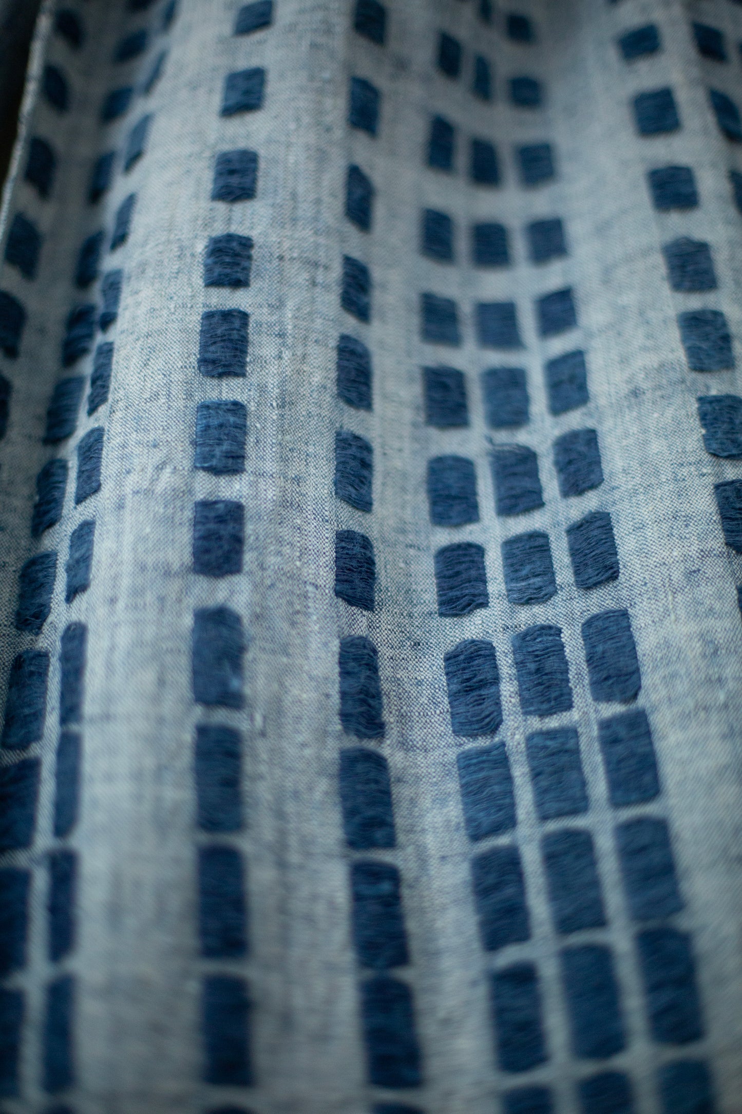 SCARF#36 - HANDWOVEN INDIGO DASHES
