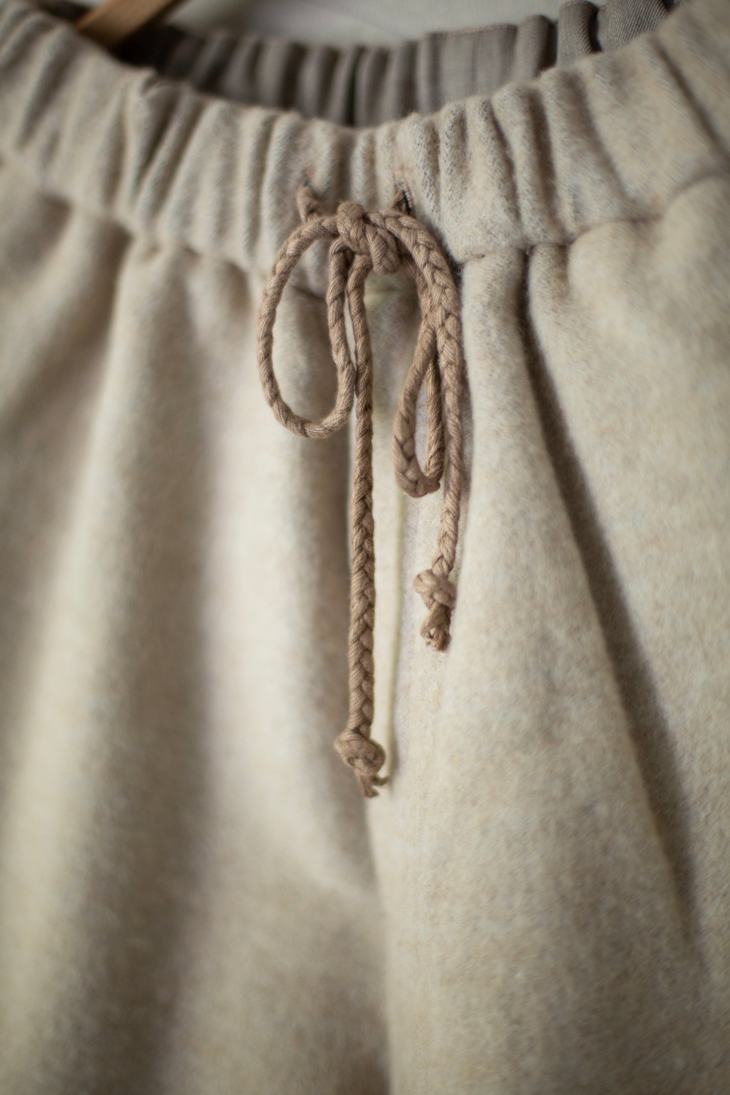JOGGING pants in brushed beige wool silk camel