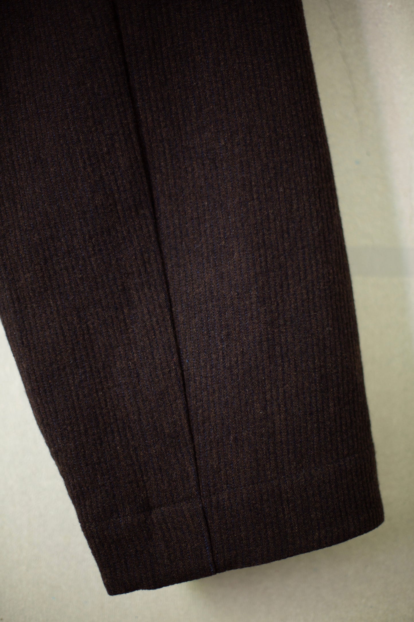 TROUSERS#72 - RIDGED LINEN WOOL EGGPLANT/INDIGO