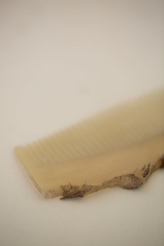 buffel horn comb