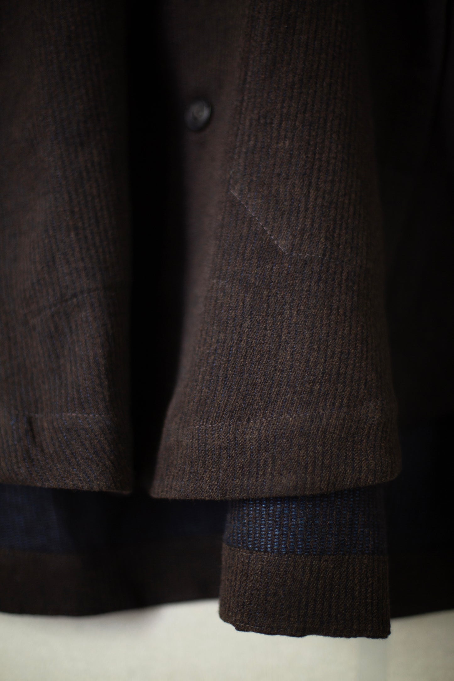 CAPE#5 - RIDGED LINEN WOOL EGGPLANT/INDIGO