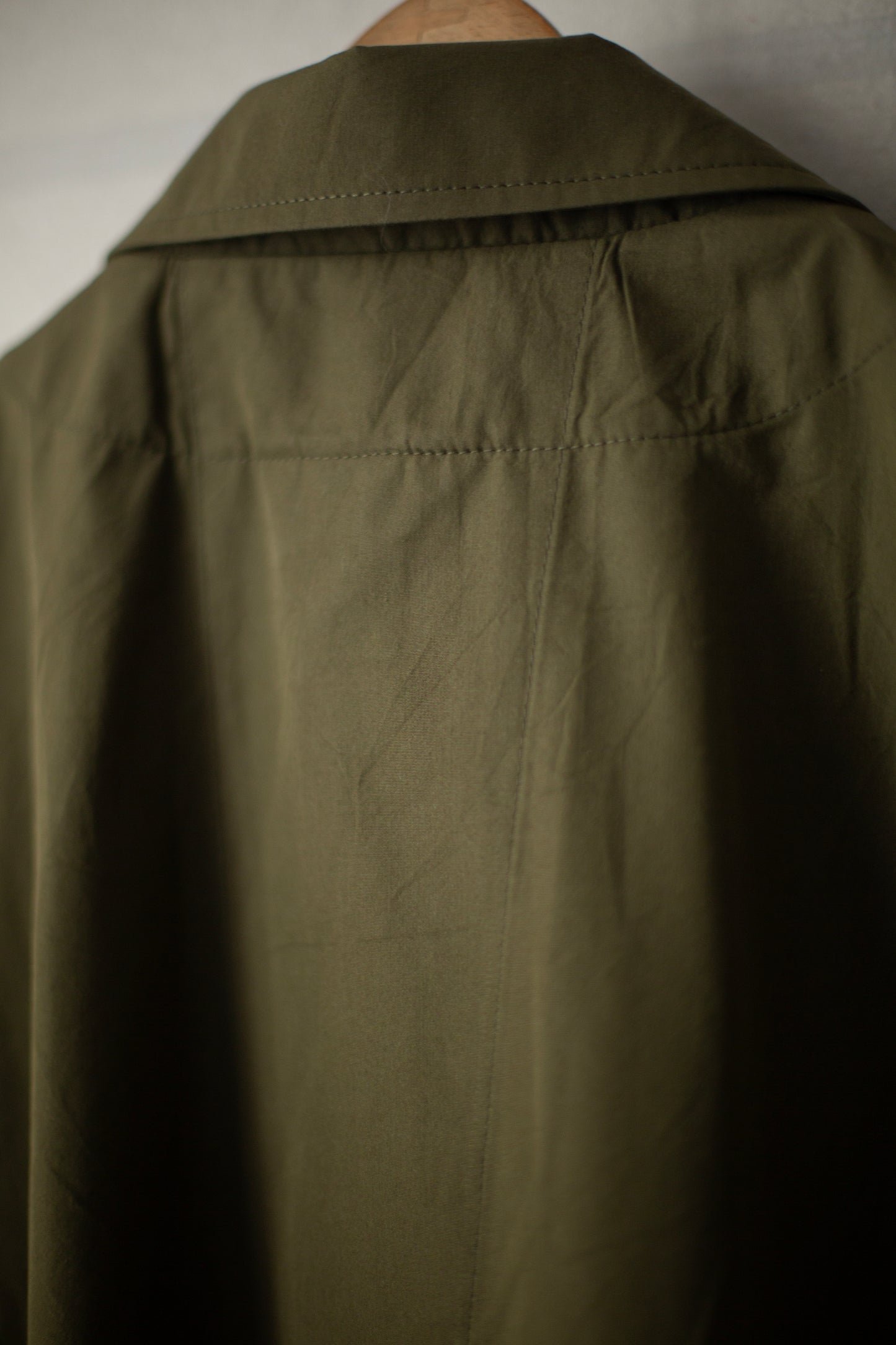 COAT#32 - COTTON SILK CANVAS ARMY GREEN