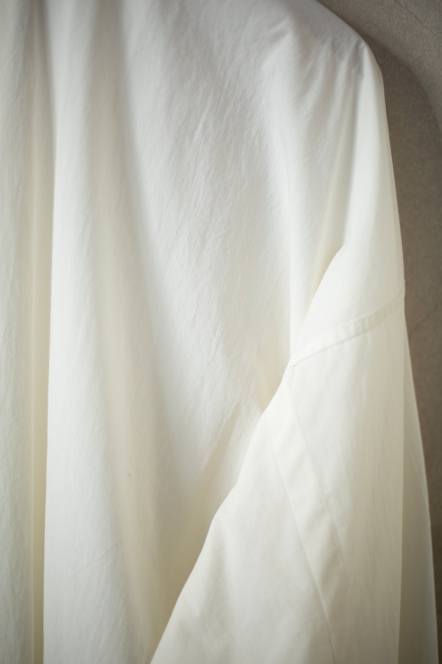 SHIRT#100 - SHIRTING WHITE