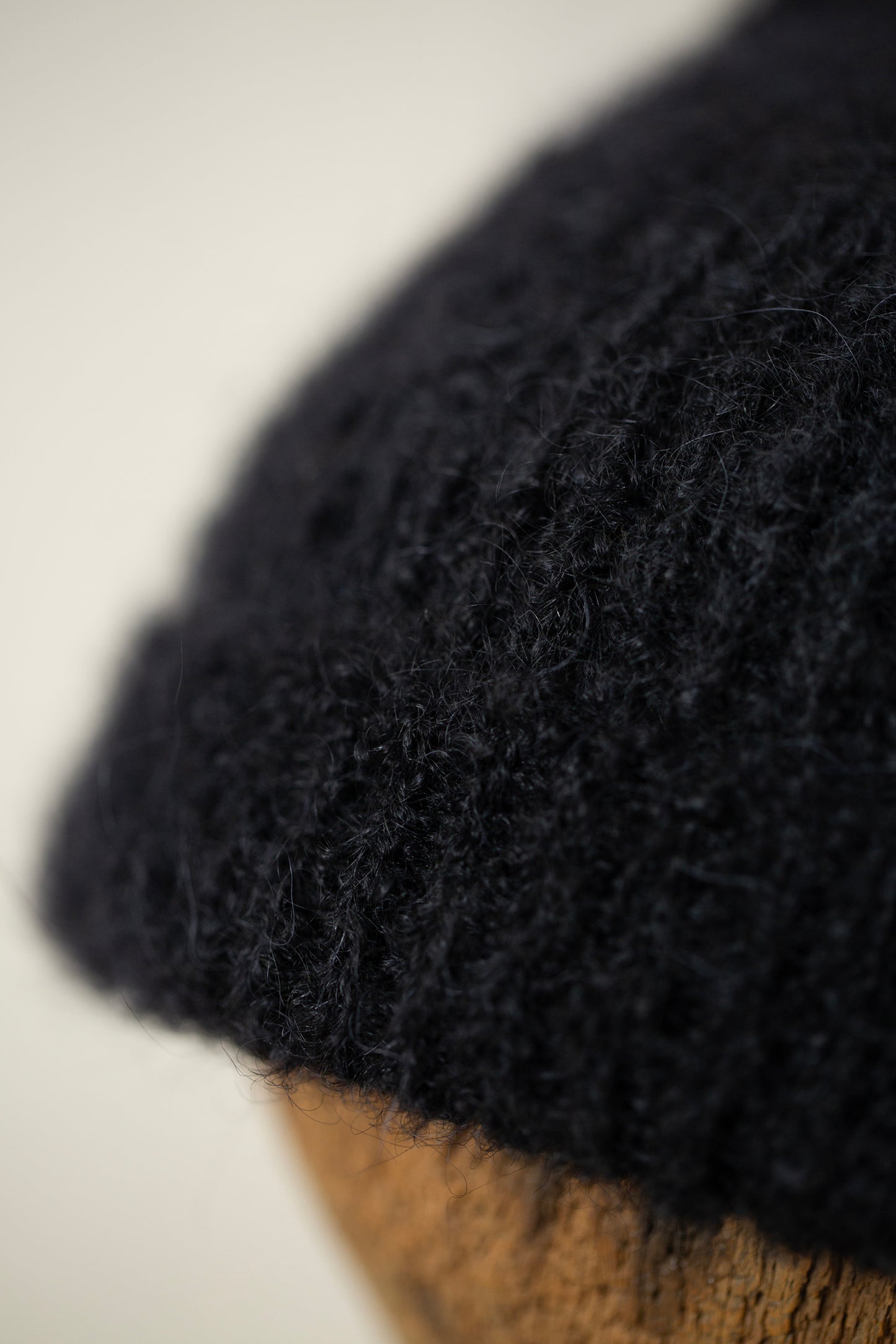 BEANIE#5 - GOAT MOHAIR BLACK