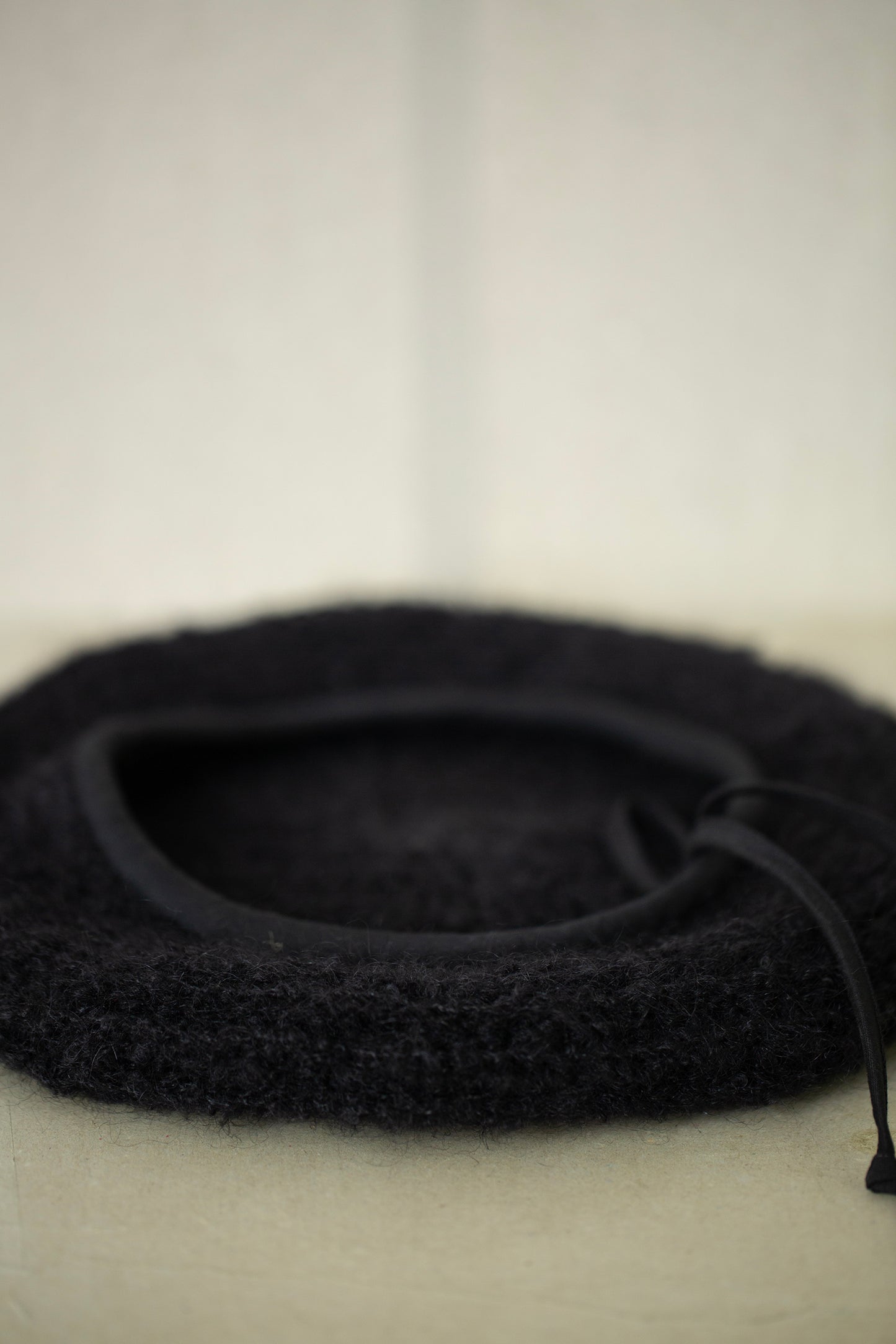 BERET#1 - GOAT MOHAIR BLACK