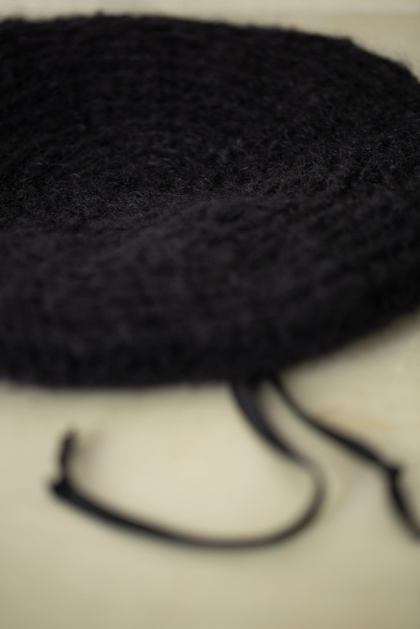 BERET#1 - GOAT MOHAIR BLACK
