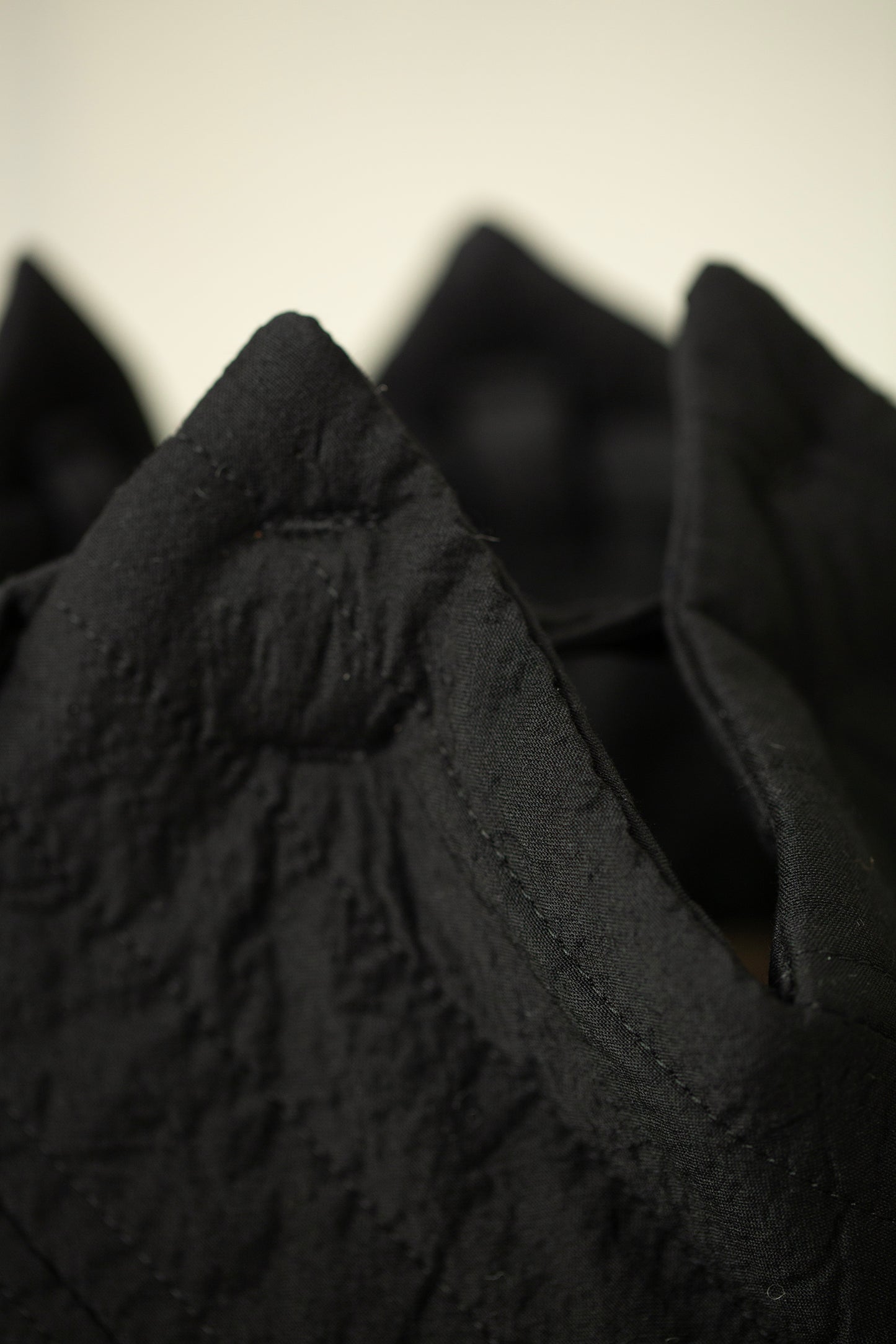 BAG#41 - WOOL SILK CLOTH PADDED DEEP BLACK