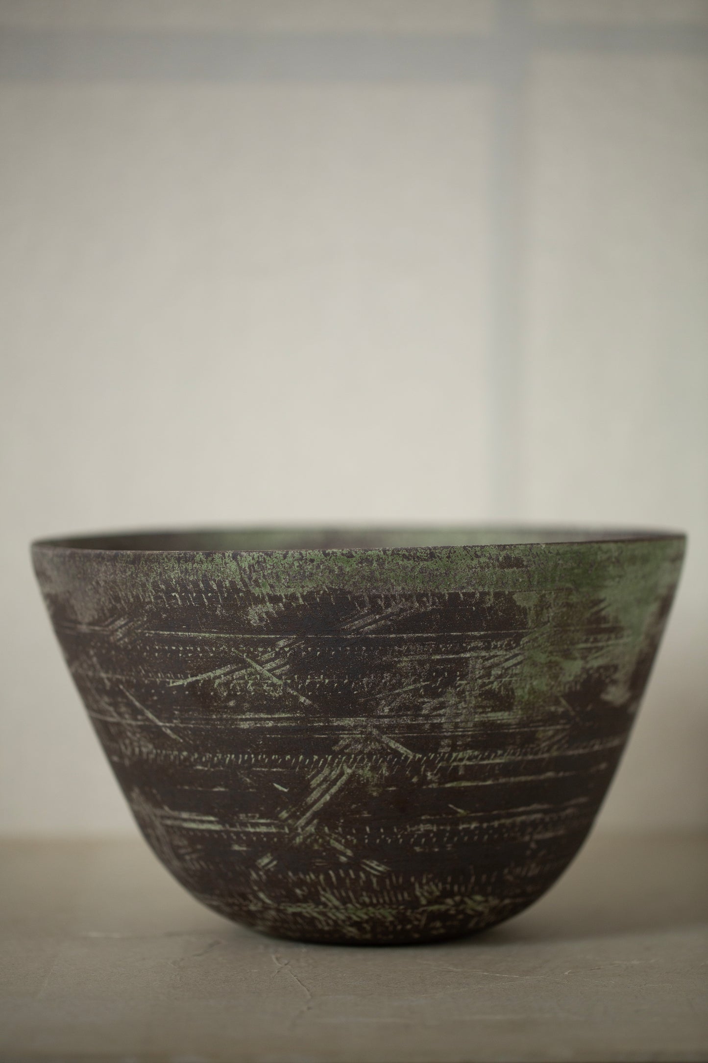 Large ceramic bowl by Ciprian Tocu