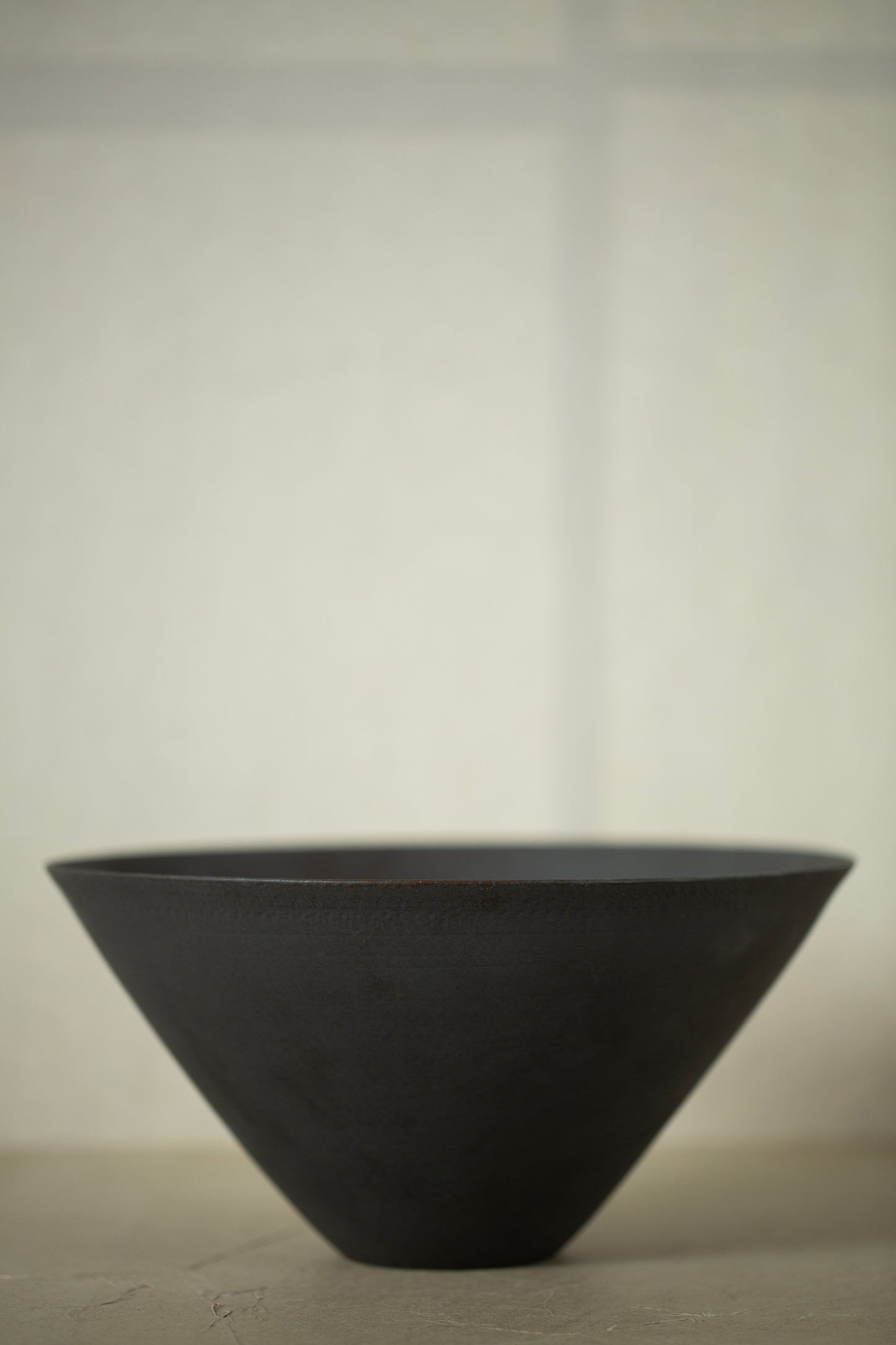 Large ceramic bowl by Ciprian Tocu