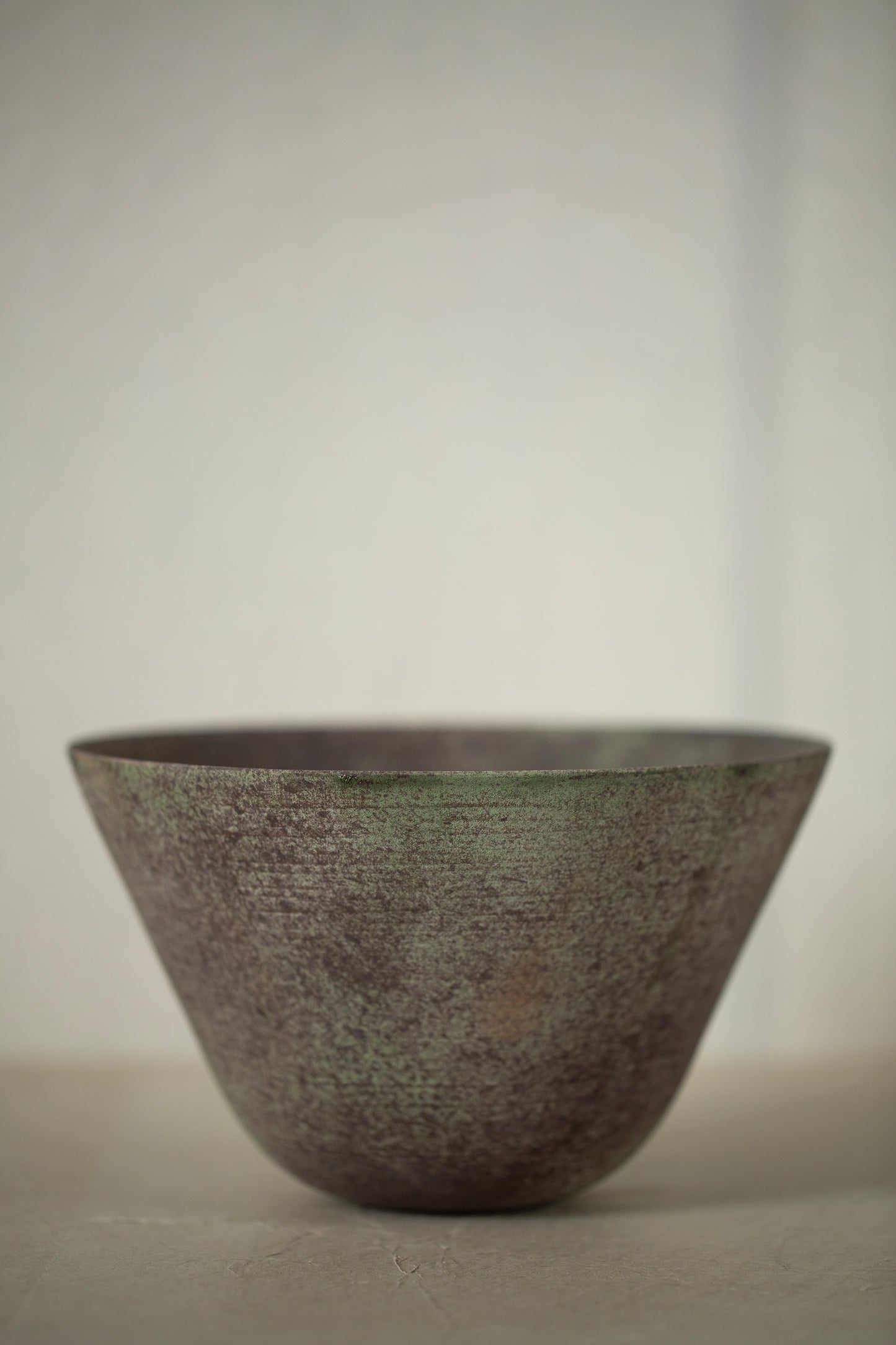Ceramic bowl by Ciprian Tocu