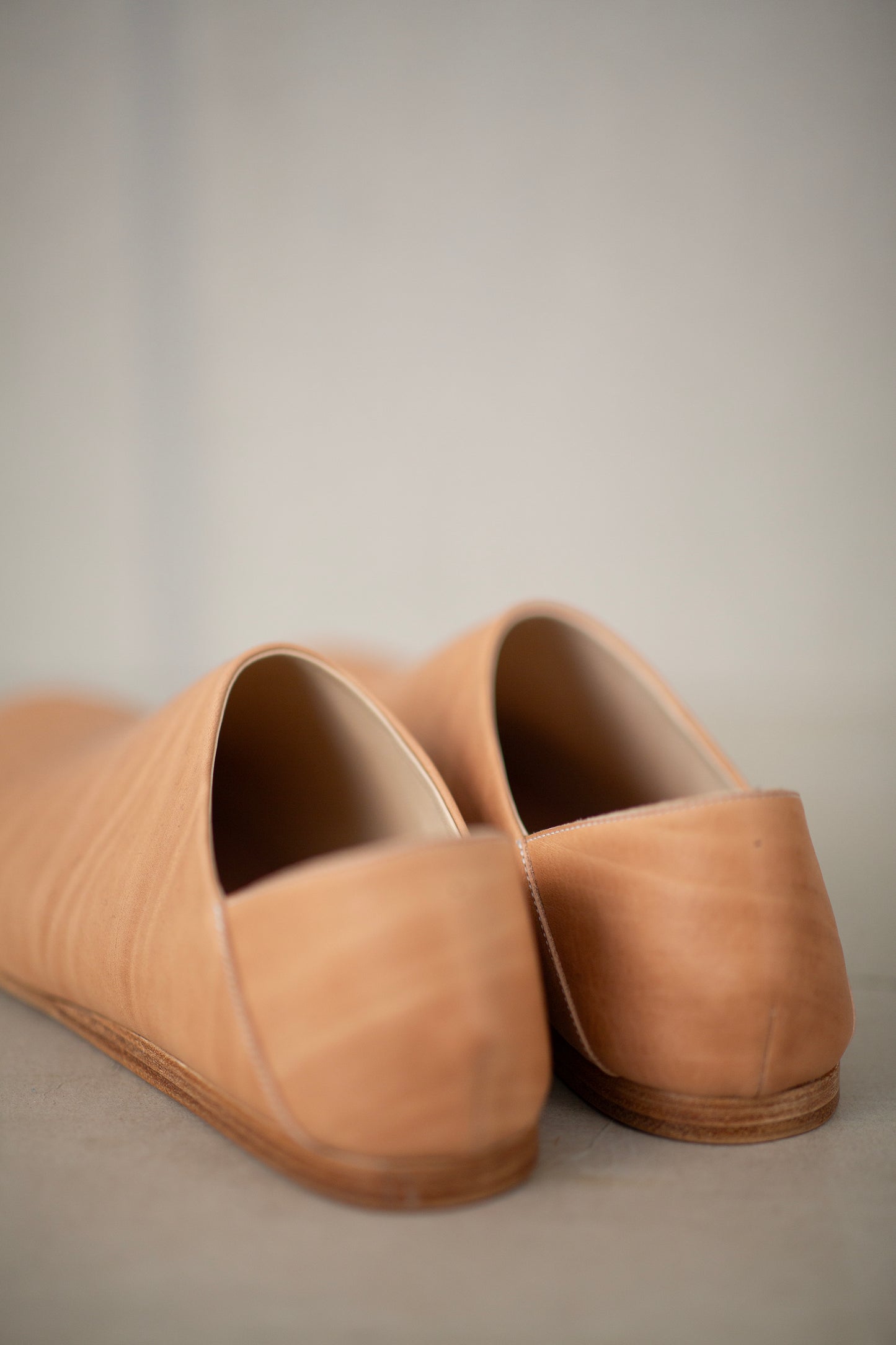 handmade cowhide babouche natural