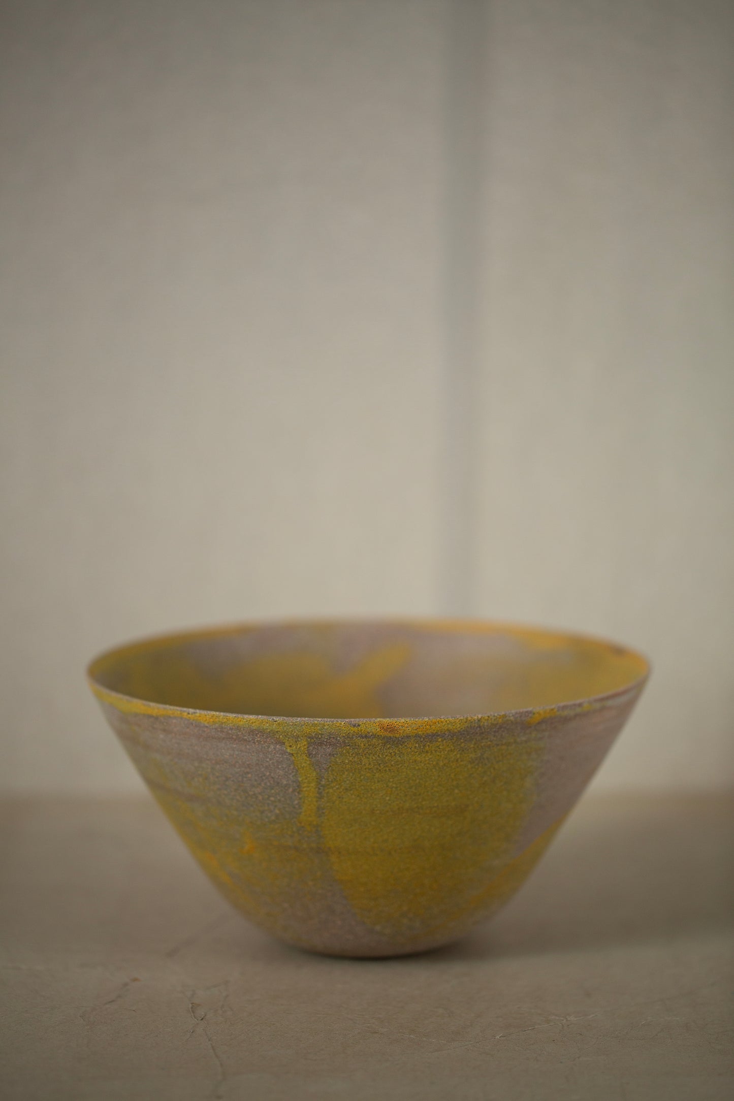 Ceramic bowl by Ciprian Tocu