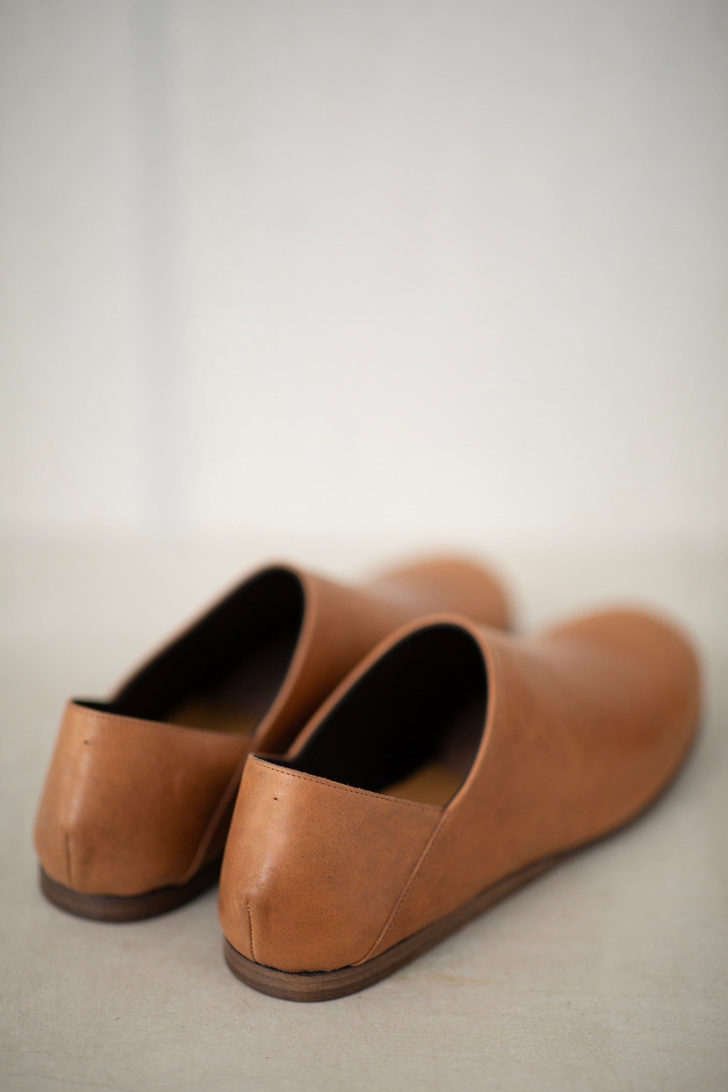 handmade horsehide babouche brown