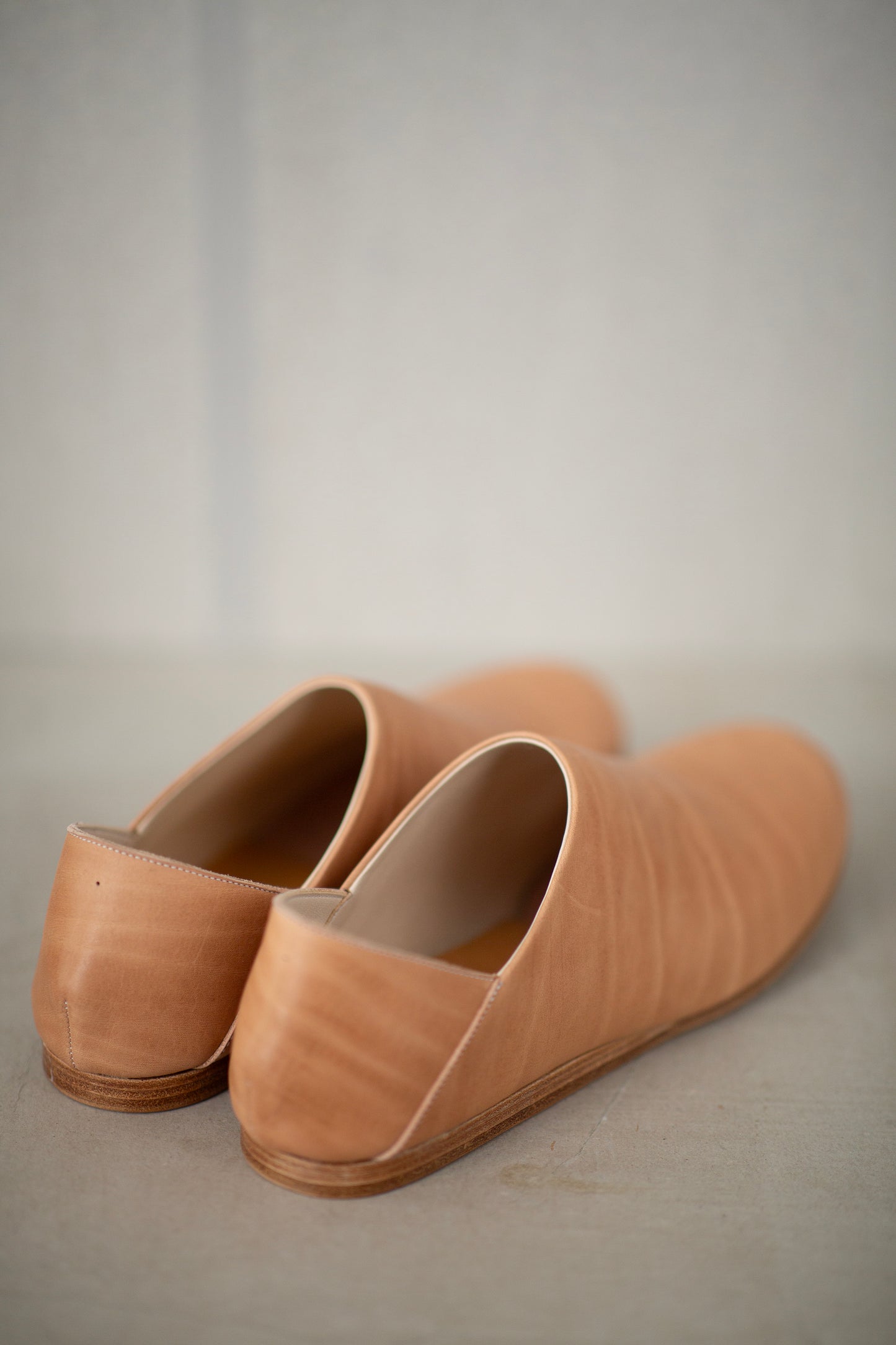 handmade cowhide babouche natural