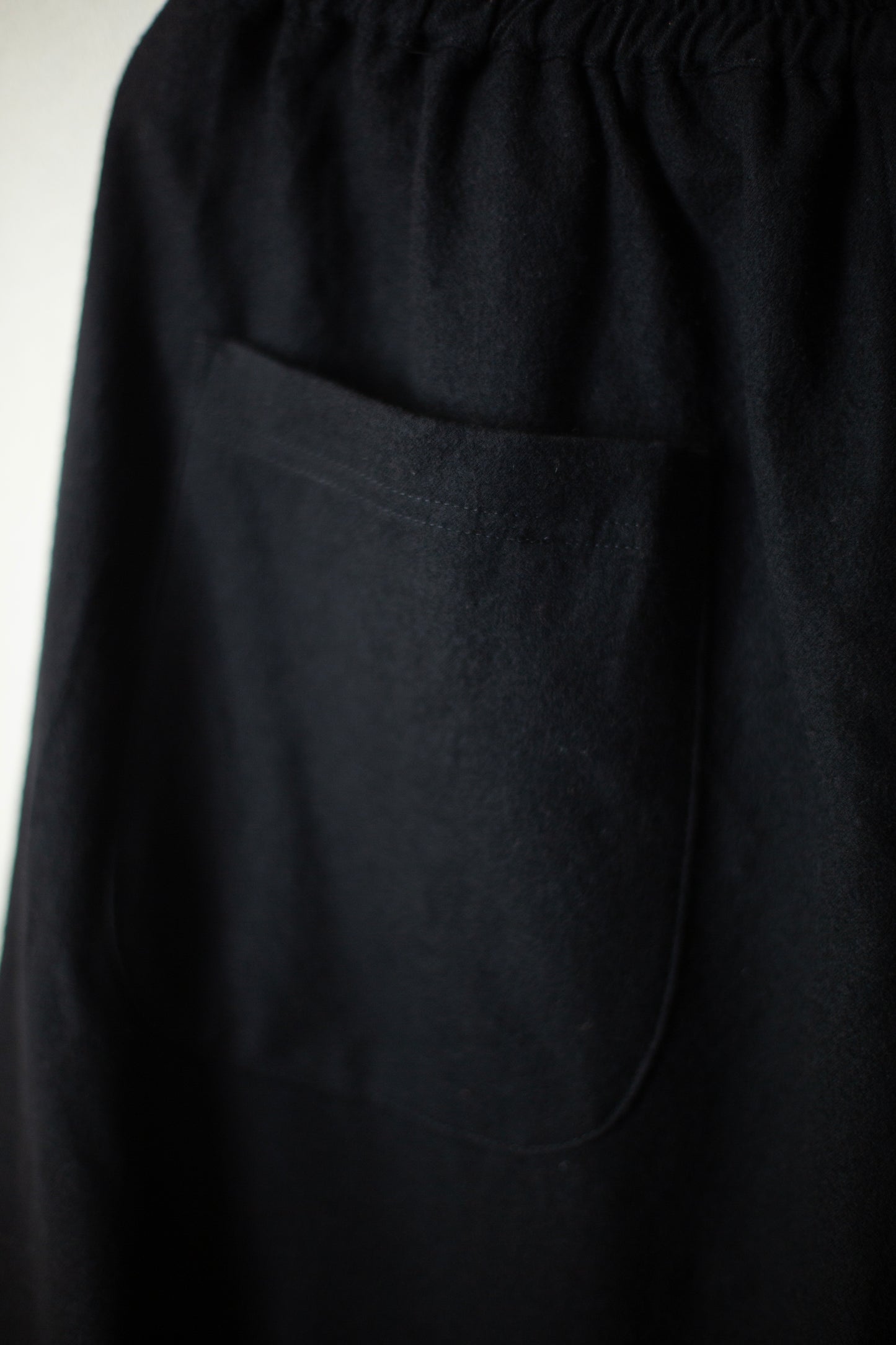 black brushed soft wool cloth wide easy pants