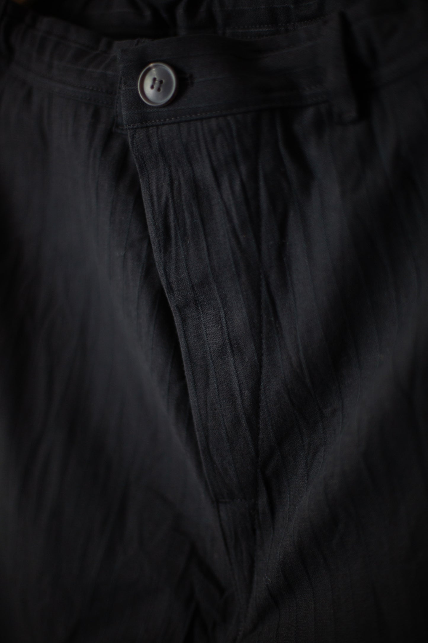 TROUSERS#72 - WRINKLE COTTON BLACK STRIPED