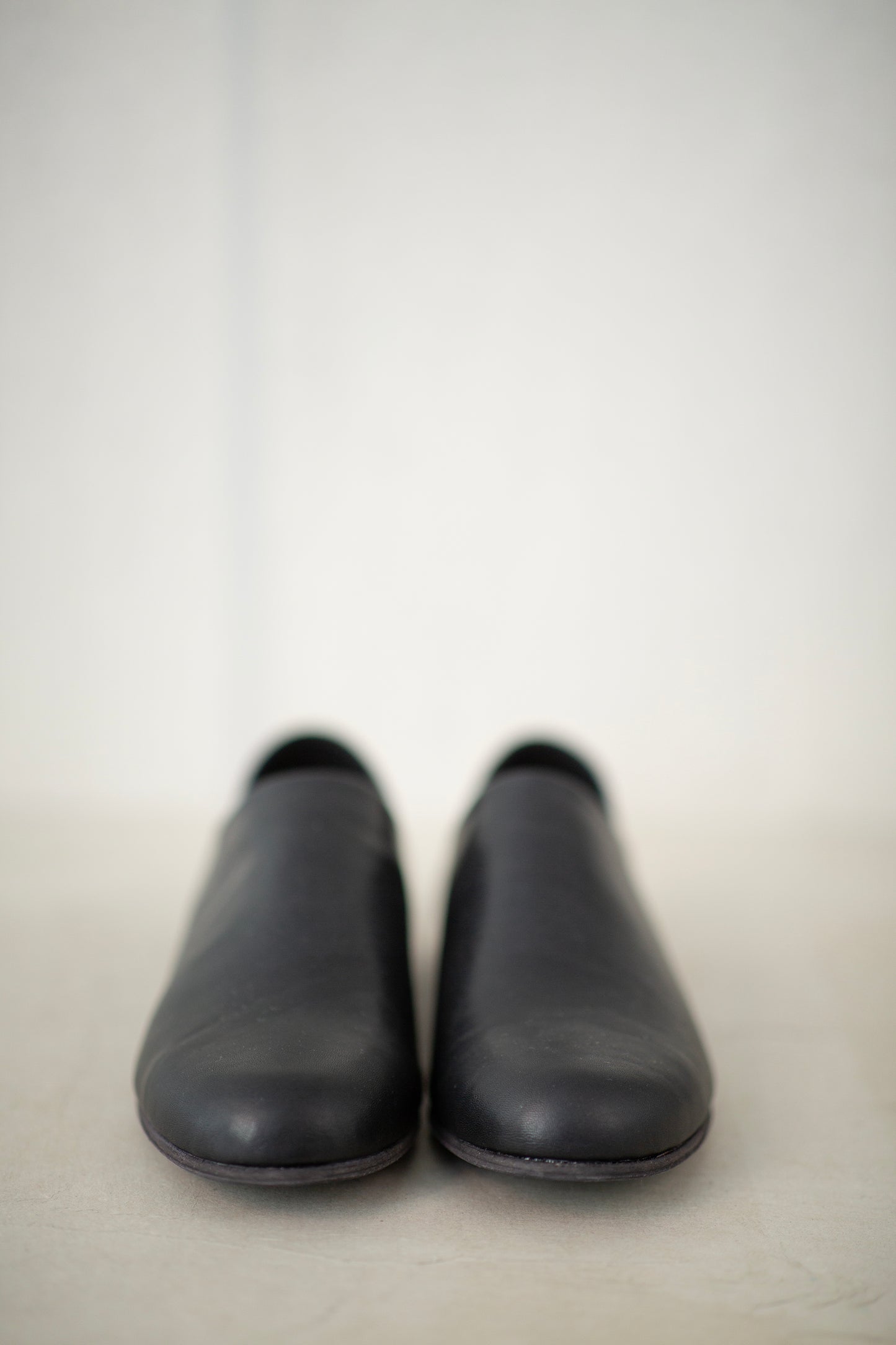 handmade cowhide babouche black