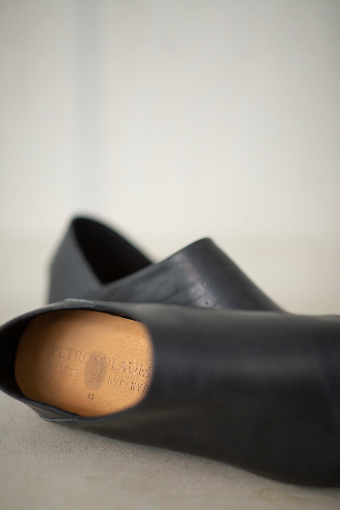 handmade cowhide babouche black