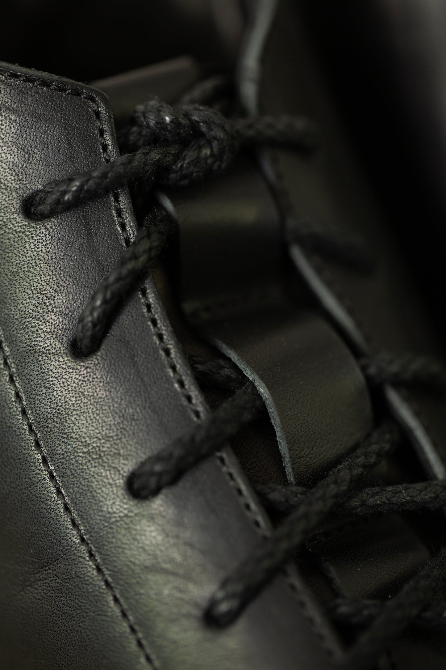 Handmade Oil Cow Leather Hightop Sneakers