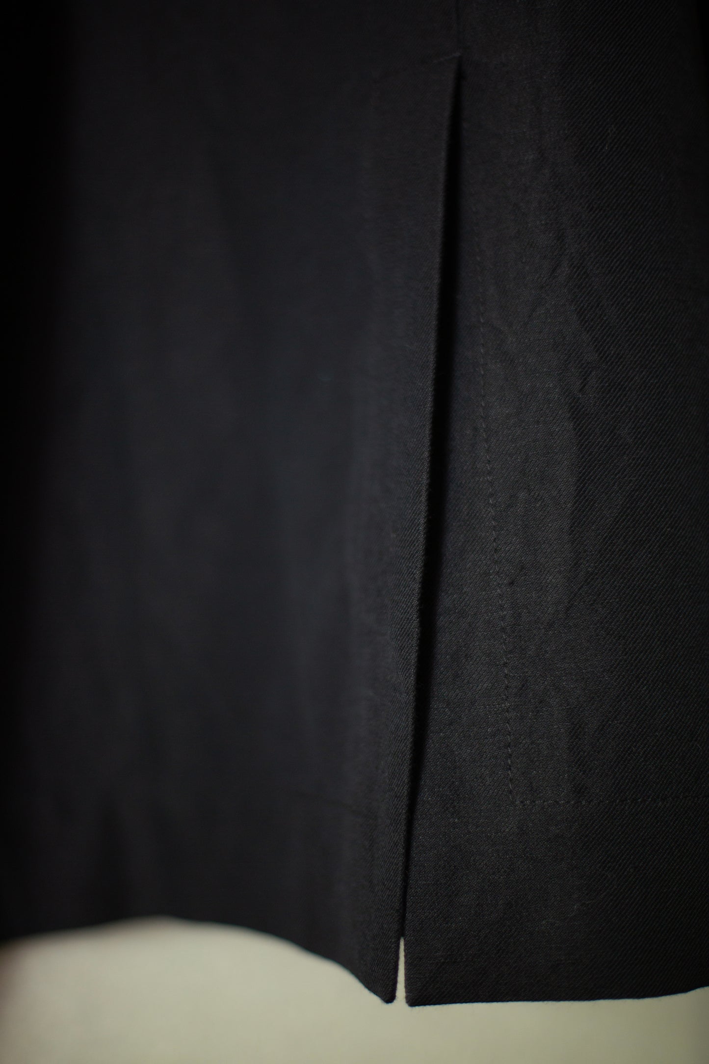 COAT#33 - LINEN WOOL TWILL PITCH BLACK
