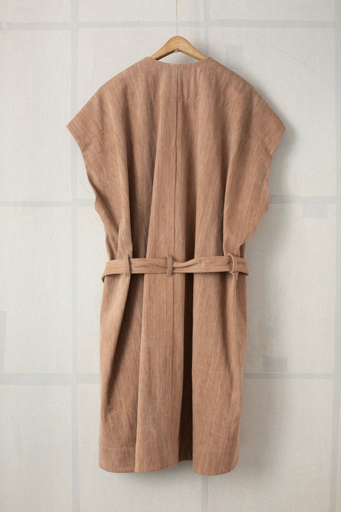 SLEEVELESS COAT#3 - COTTON DENIM KAKISHIBU