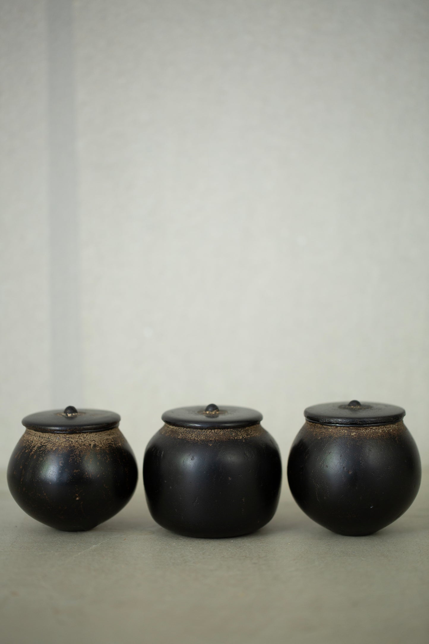 Small Ceramic container by Kenta Anzai