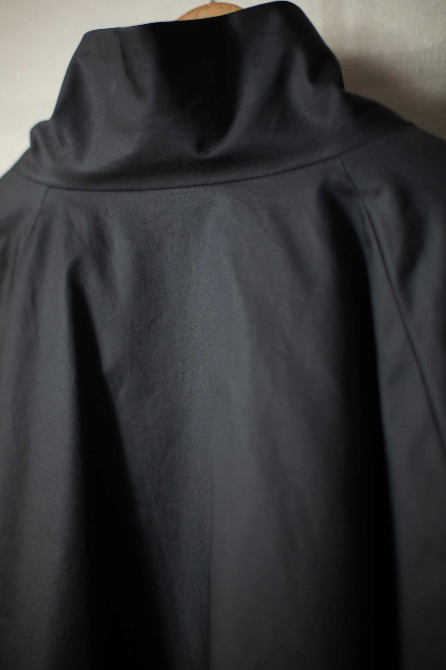 black downproof cotton x cotton flannel long jacket